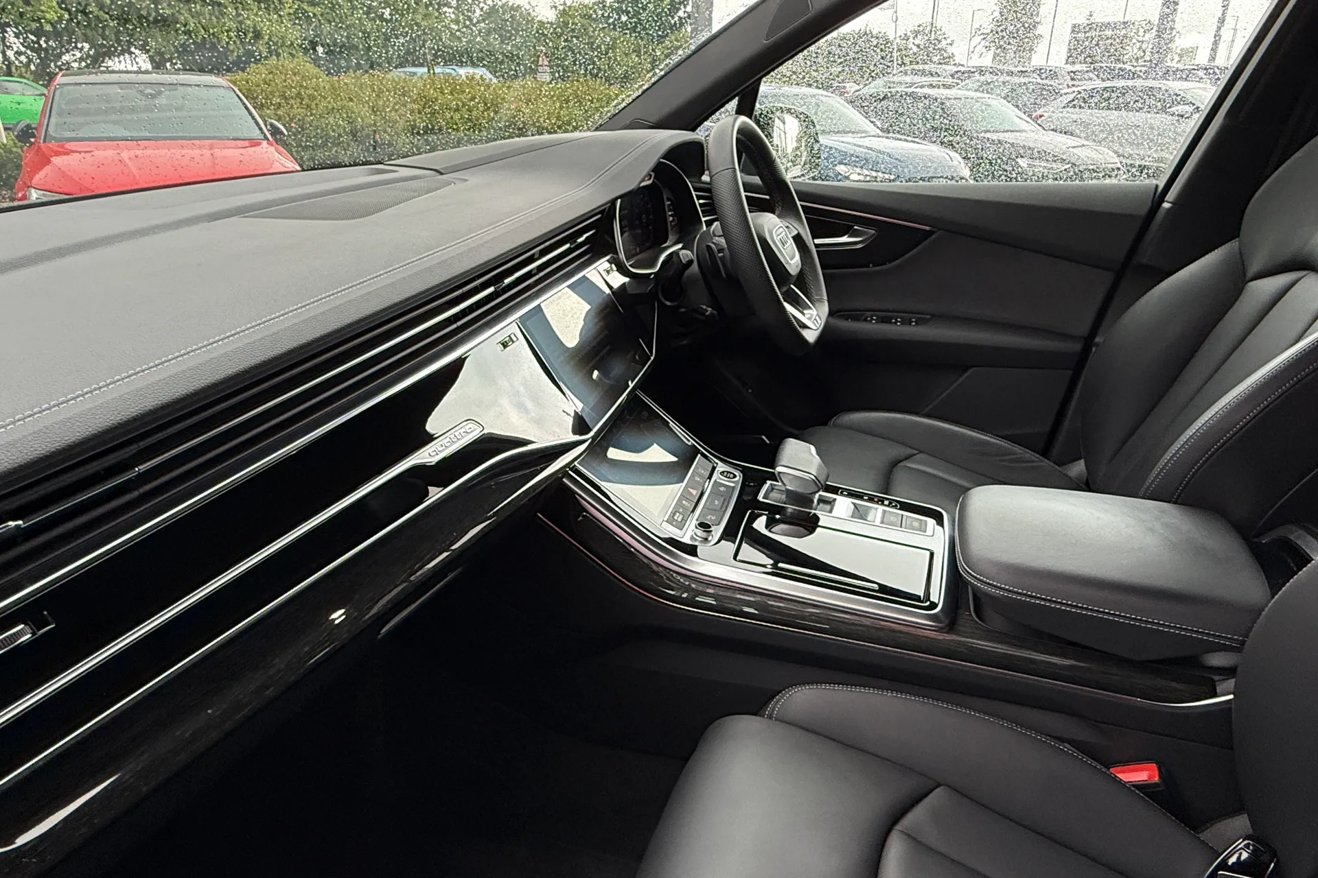 Audi Q7 thumbnail image number 34