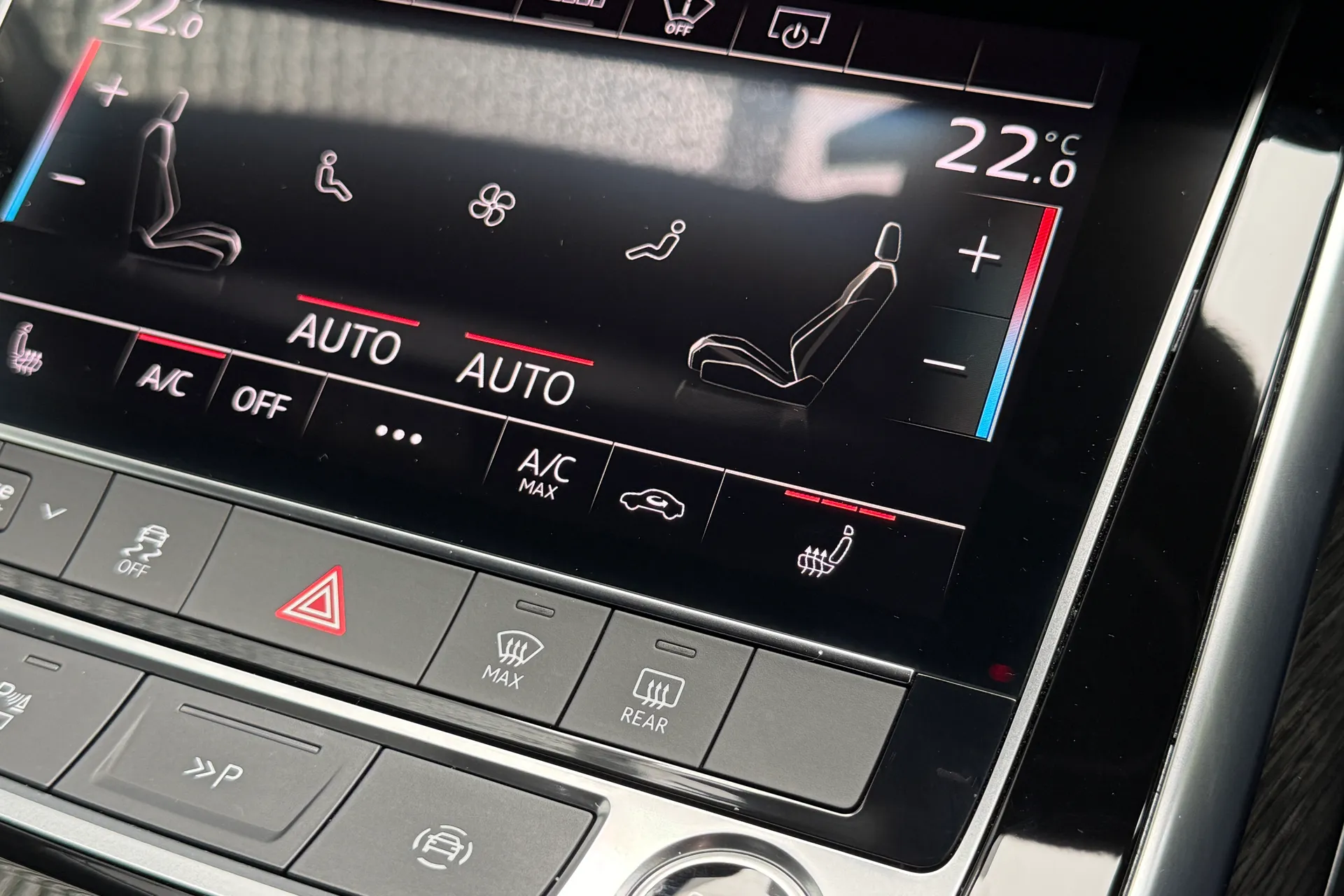 Audi Q7 thumbnail image number 30