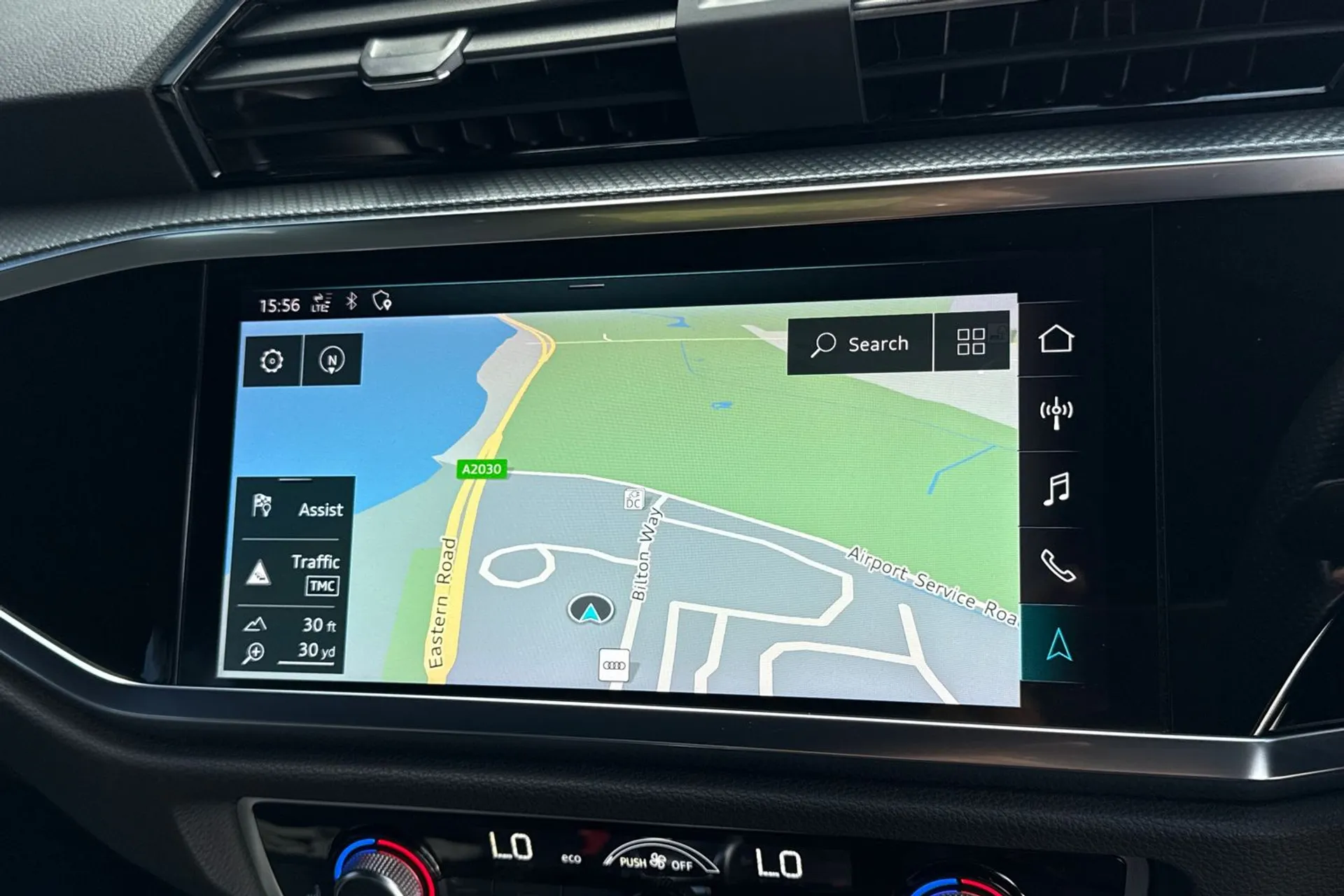 Audi Q3 thumbnail image number 4