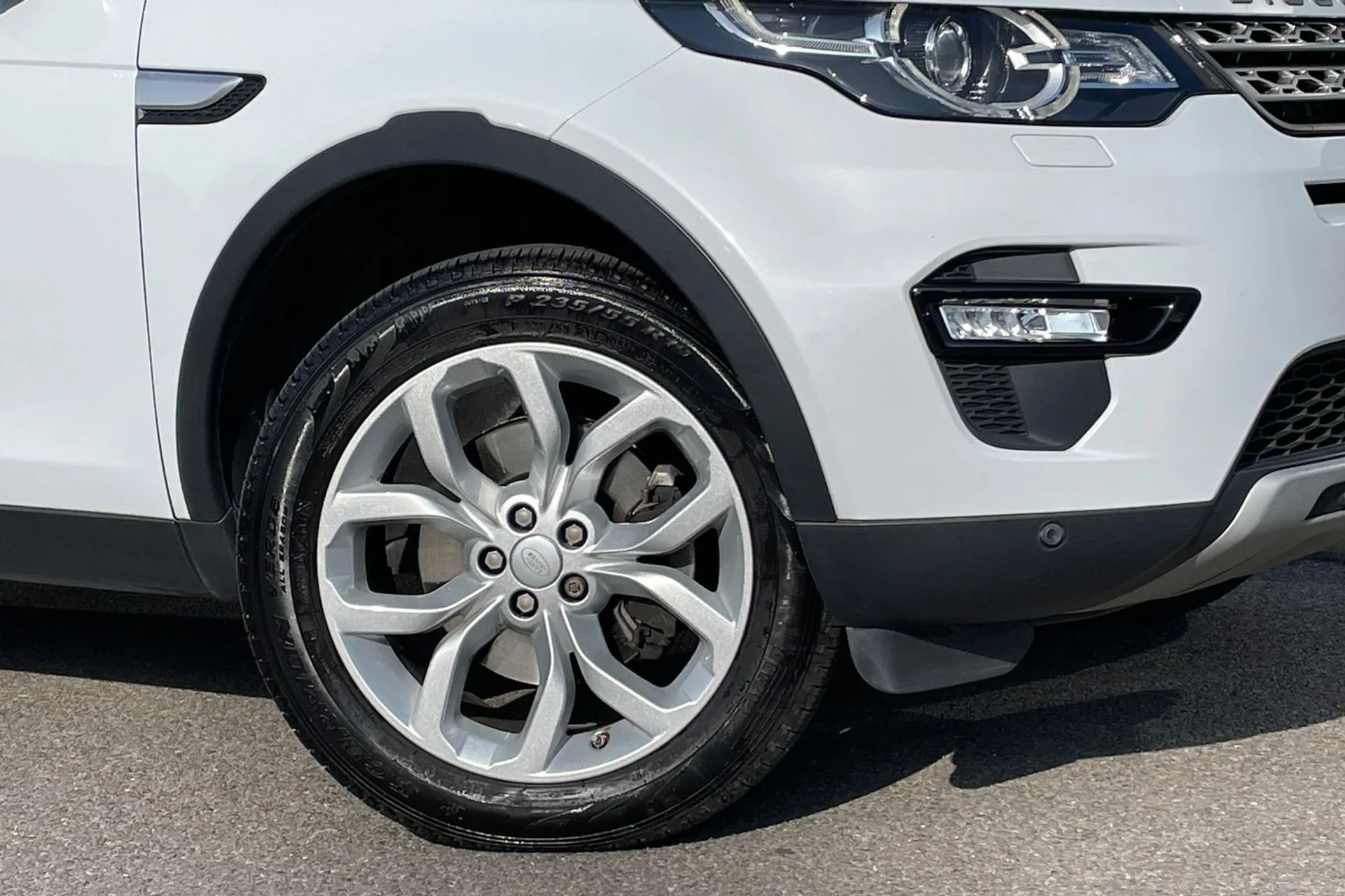 LAND ROVER DISCOVERY SPORT thumbnail image number 11