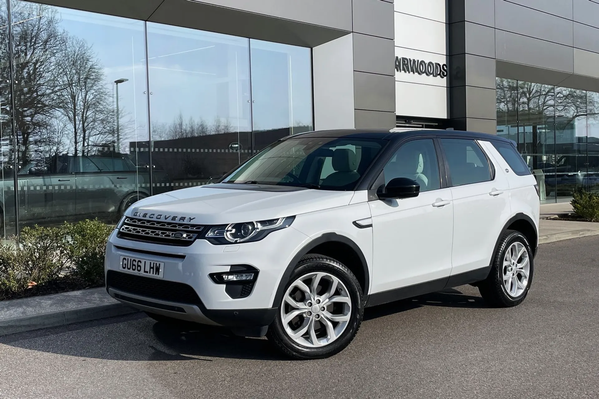LAND ROVER DISCOVERY SPORT thumbnail image number 9