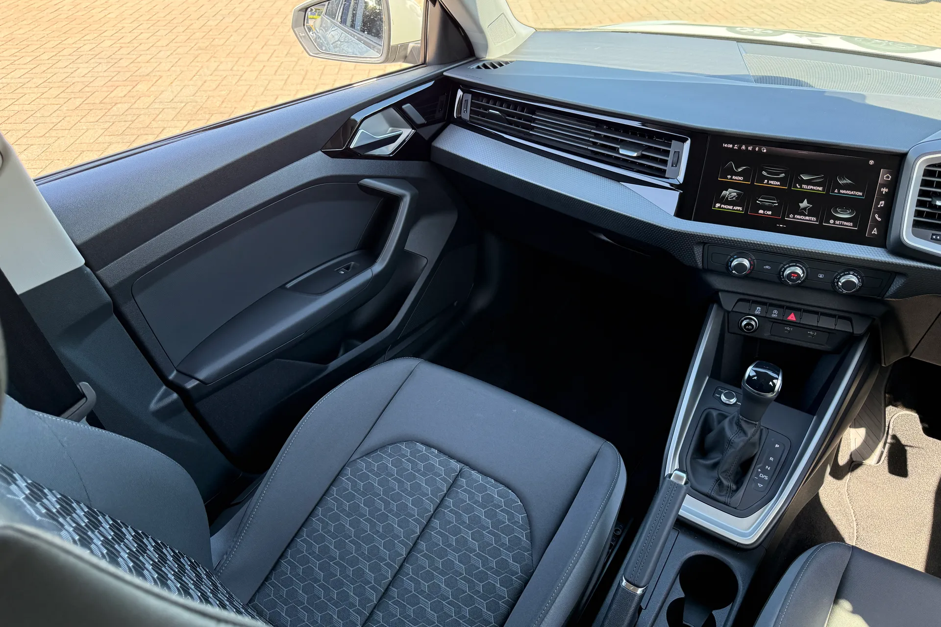 Audi A1 thumbnail image number 33