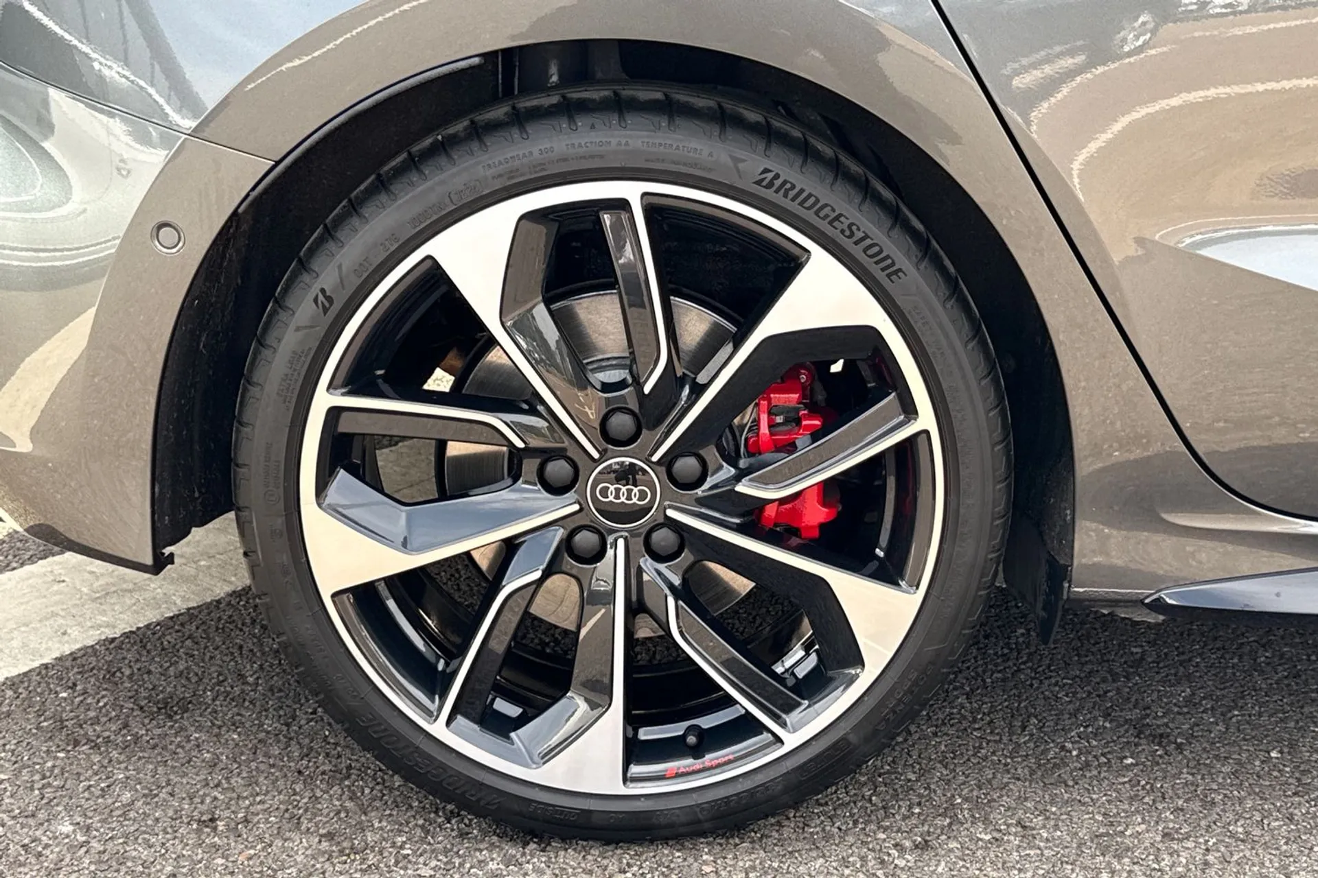 Audi S3 thumbnail image number 14