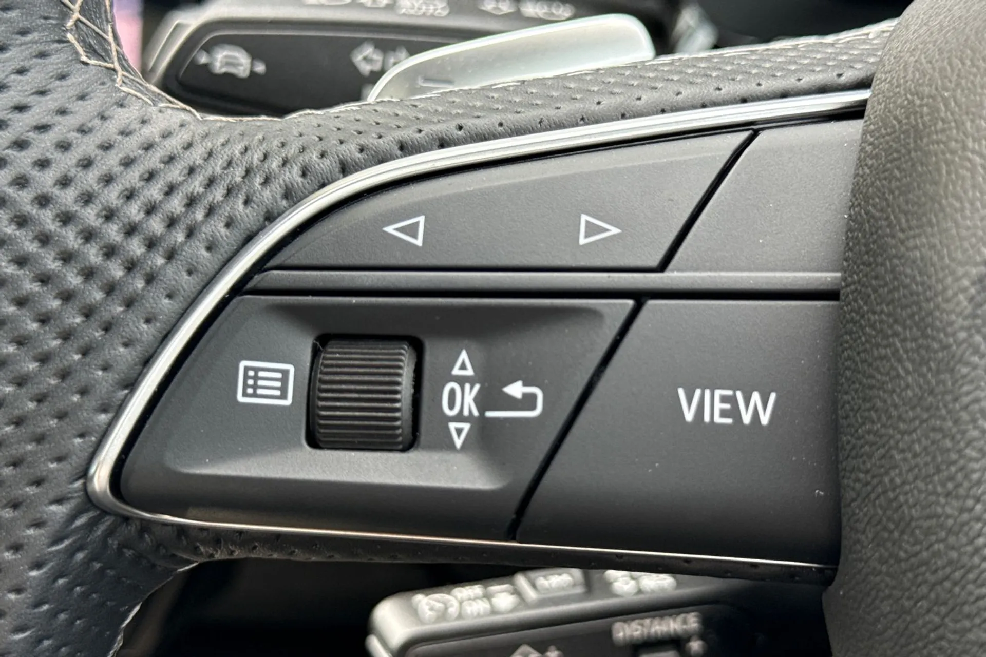 Audi S3 thumbnail image number 37