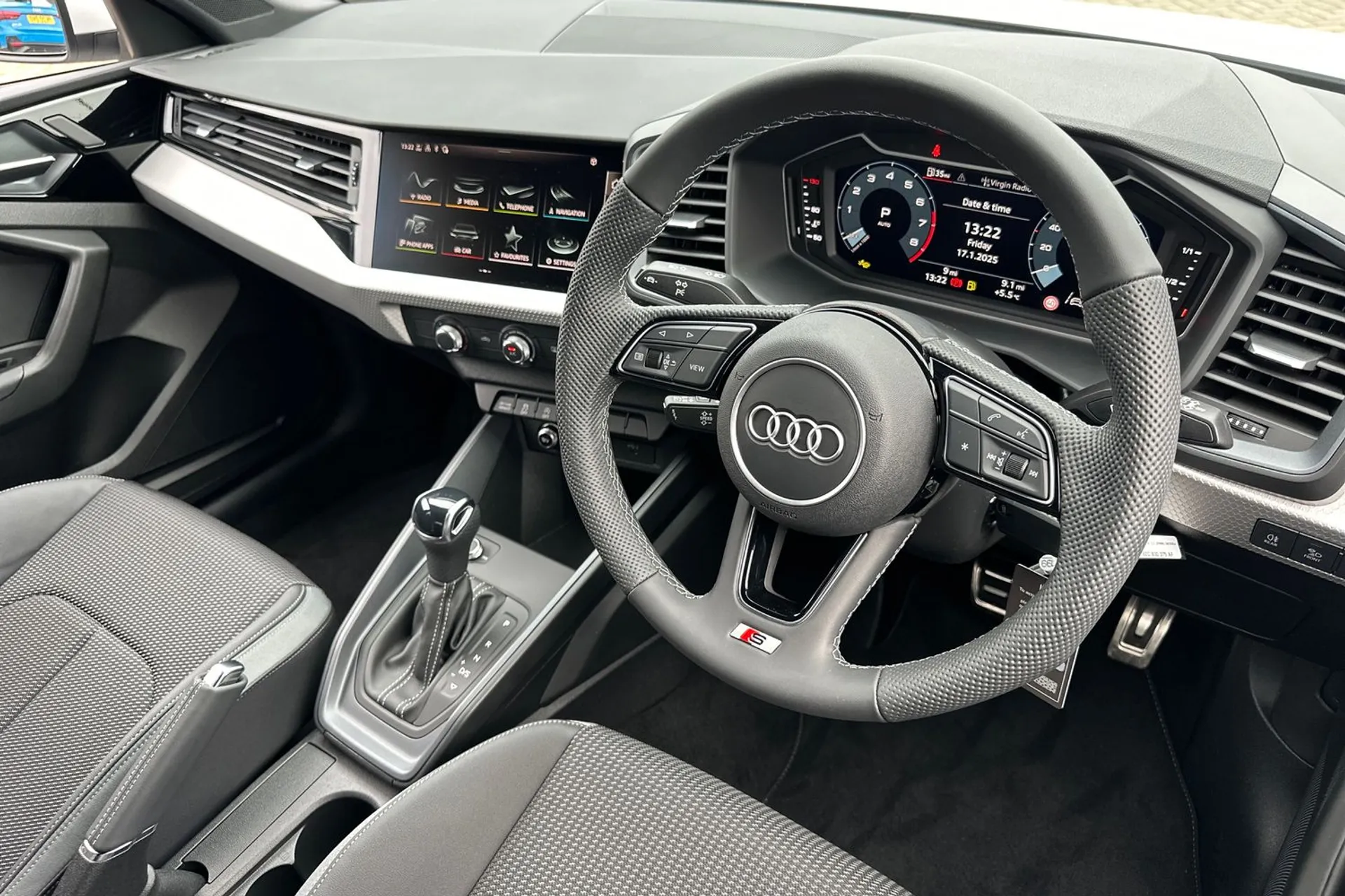 Audi A1 thumbnail image number 31
