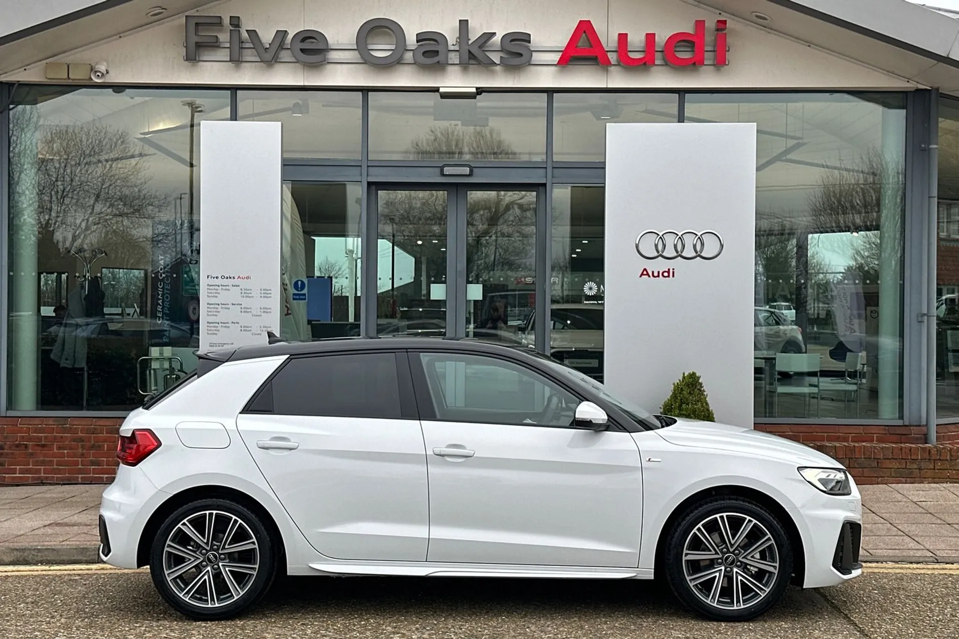 Audi A1 thumbnail image number 2