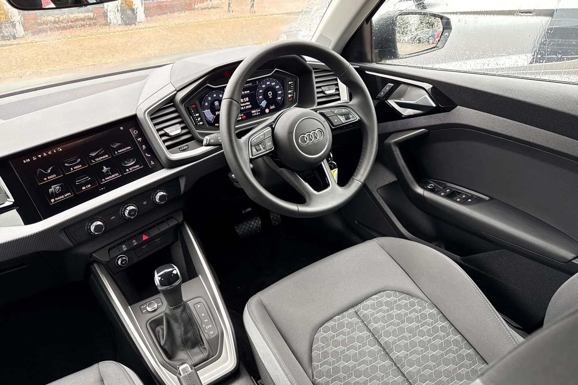 Audi A1 thumbnail image number 34