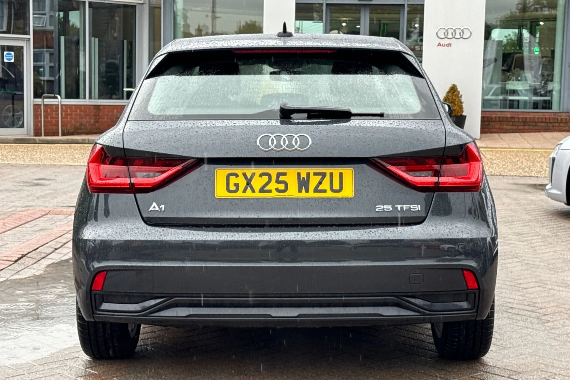Audi A1 thumbnail image number 5