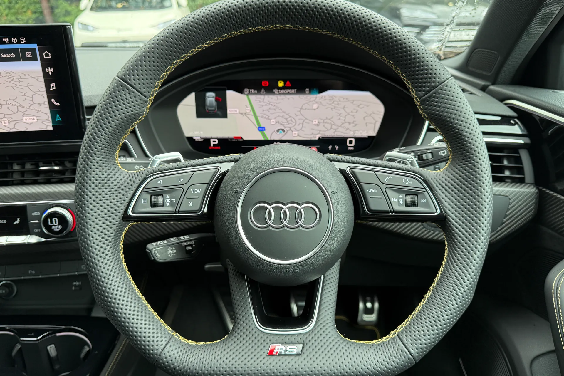 Audi RS4 thumbnail image number 60