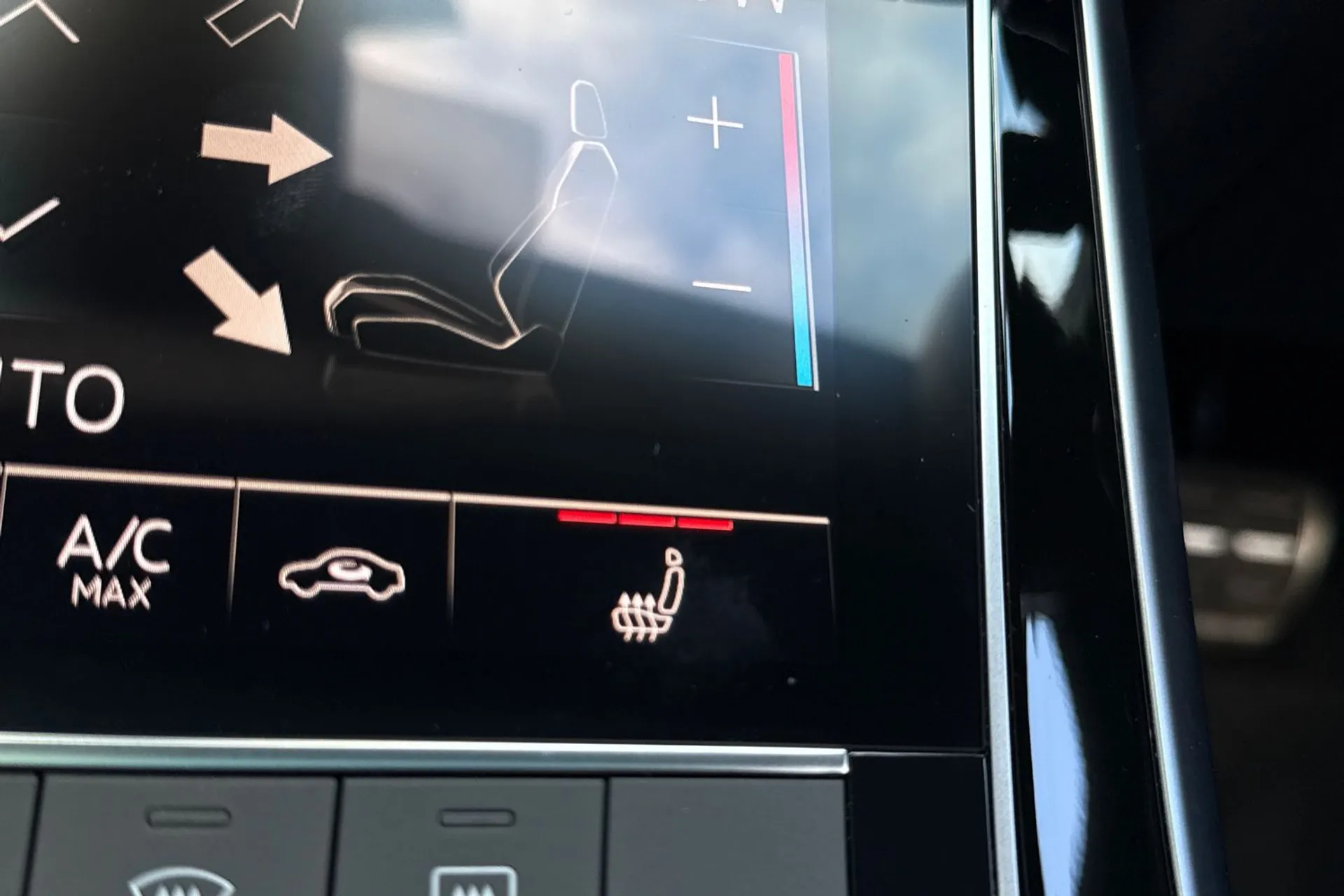 Audi Q7 thumbnail image number 35