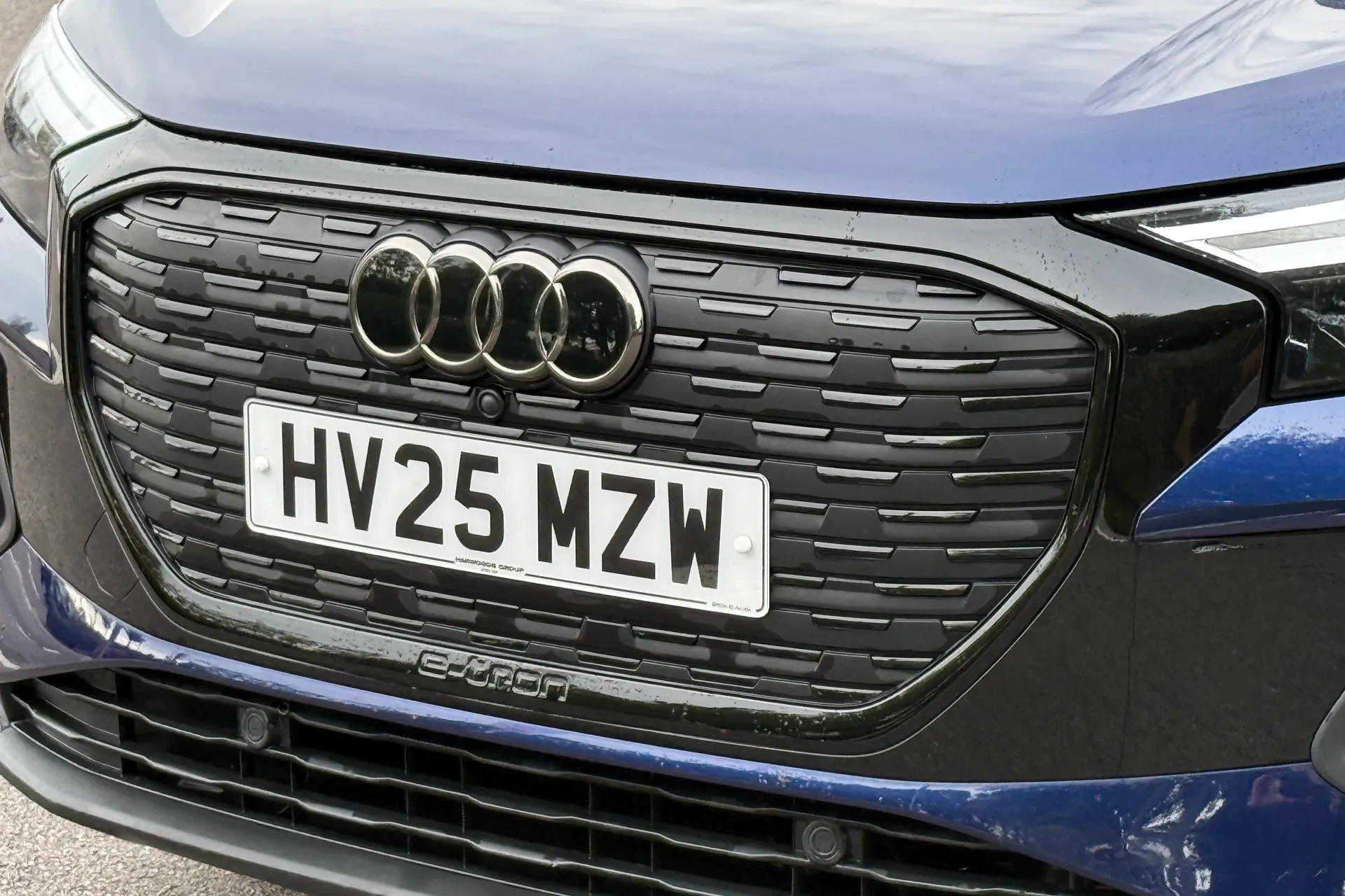 Audi Q4 thumbnail image number 22
