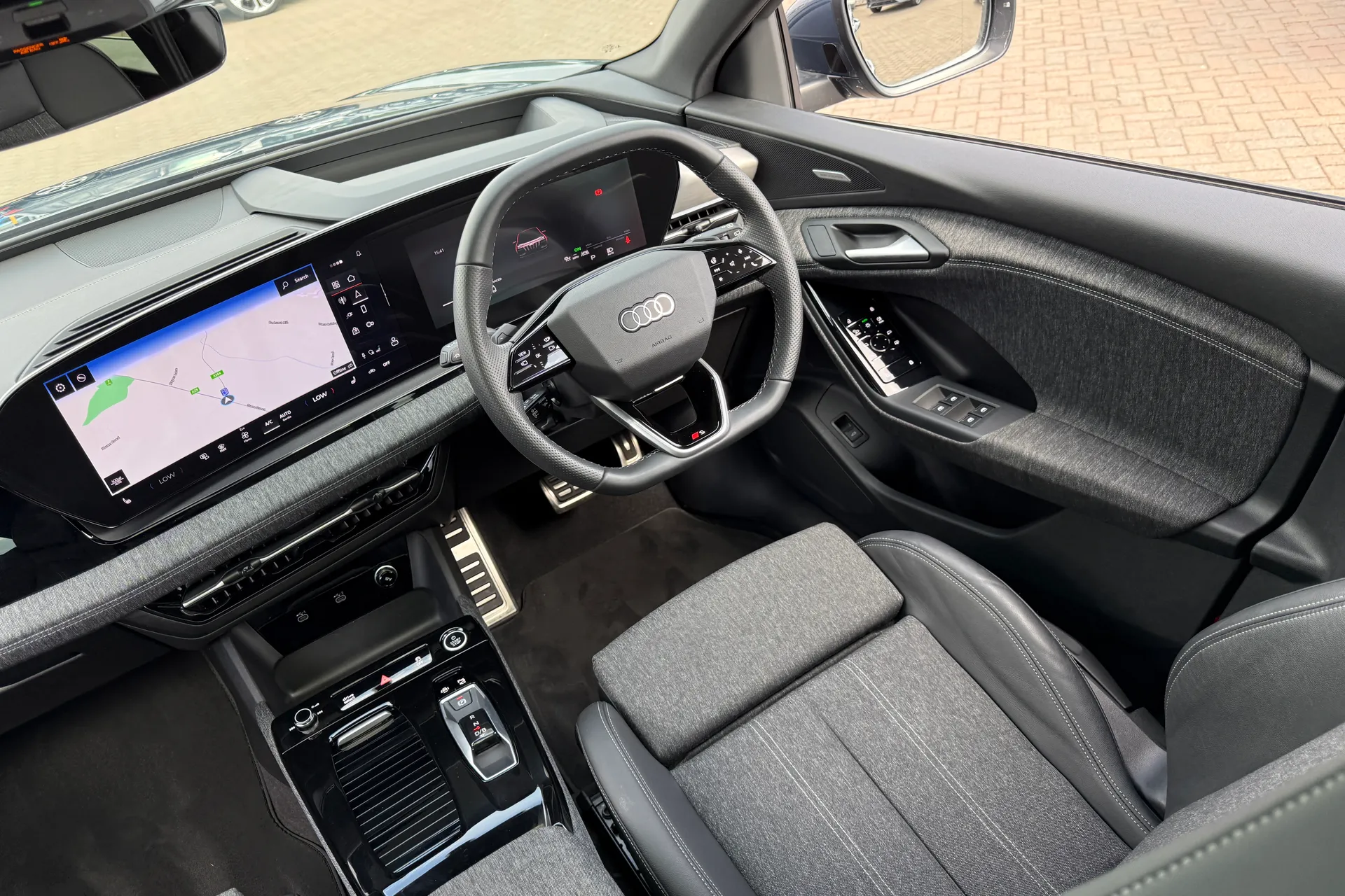 Audi Q6 thumbnail image number 51