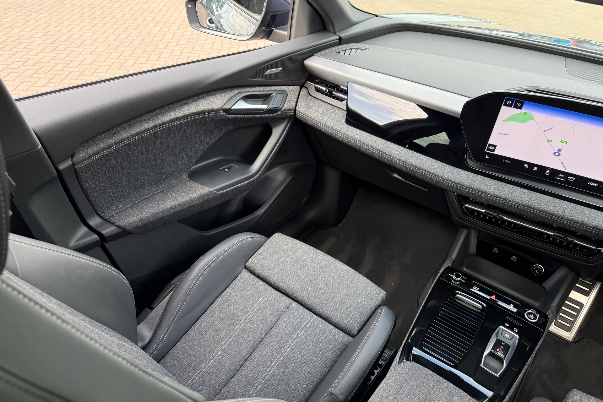 Audi Q6 thumbnail image number 49
