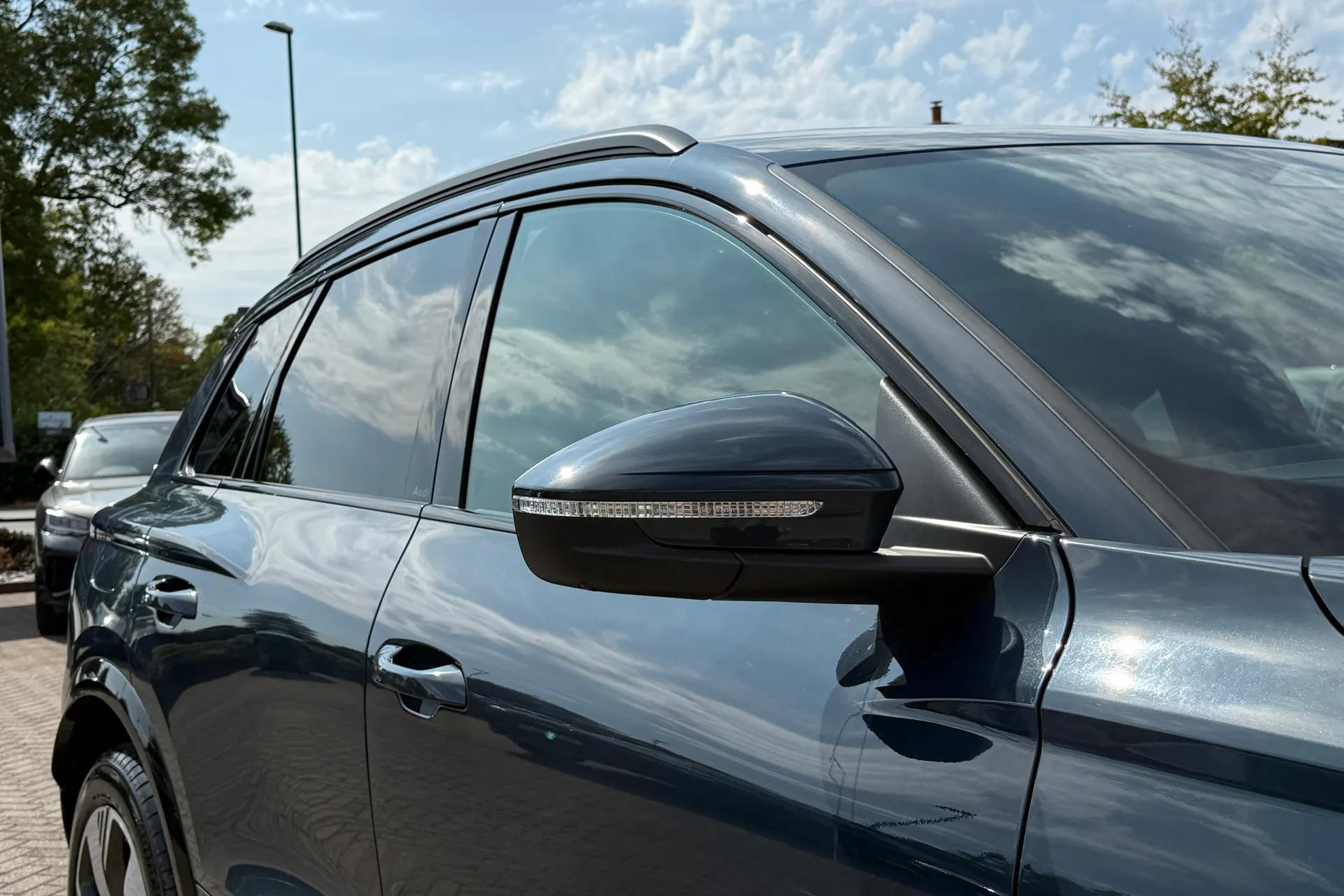 Audi Q6 thumbnail image number 59
