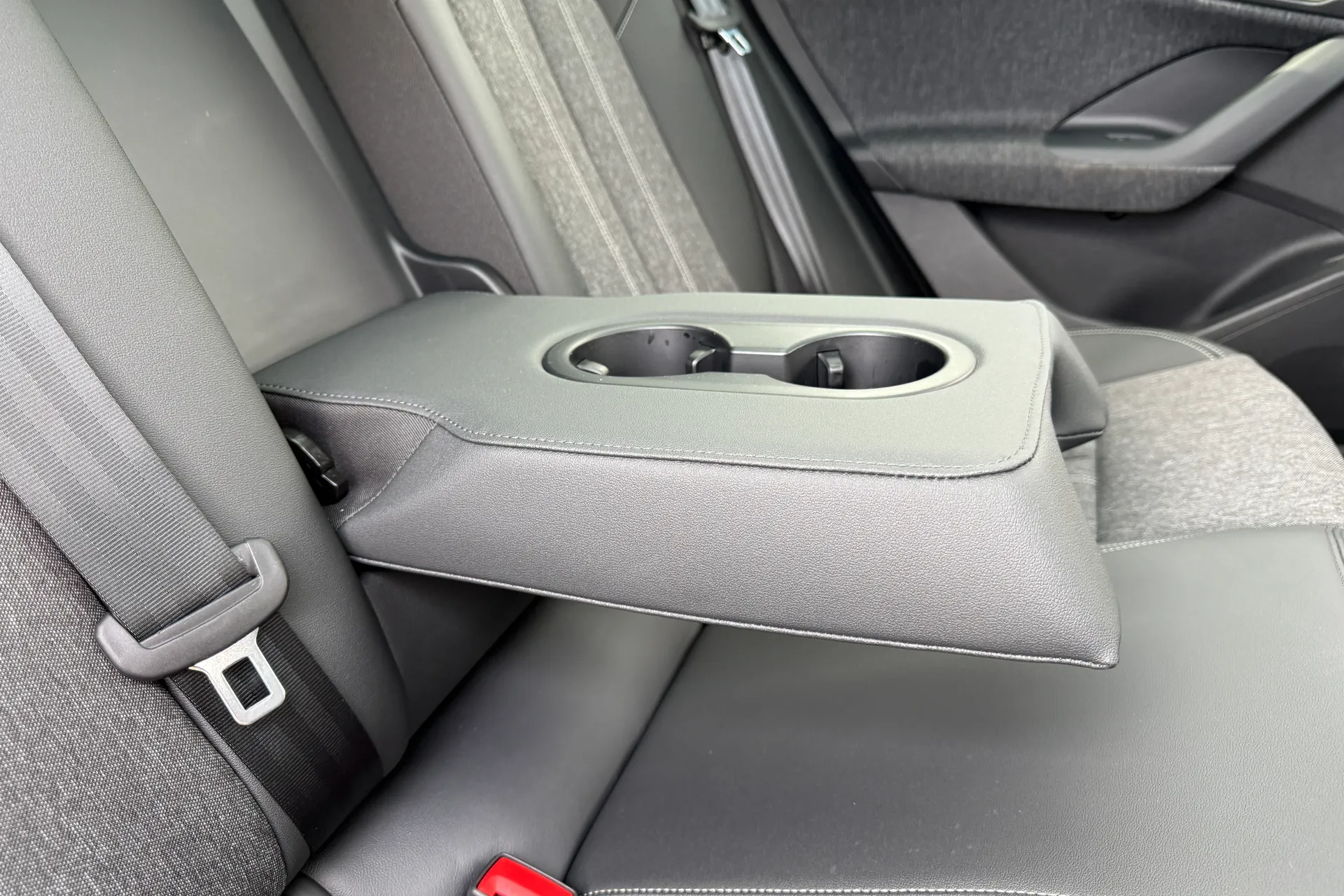 Audi Q6 thumbnail image number 55