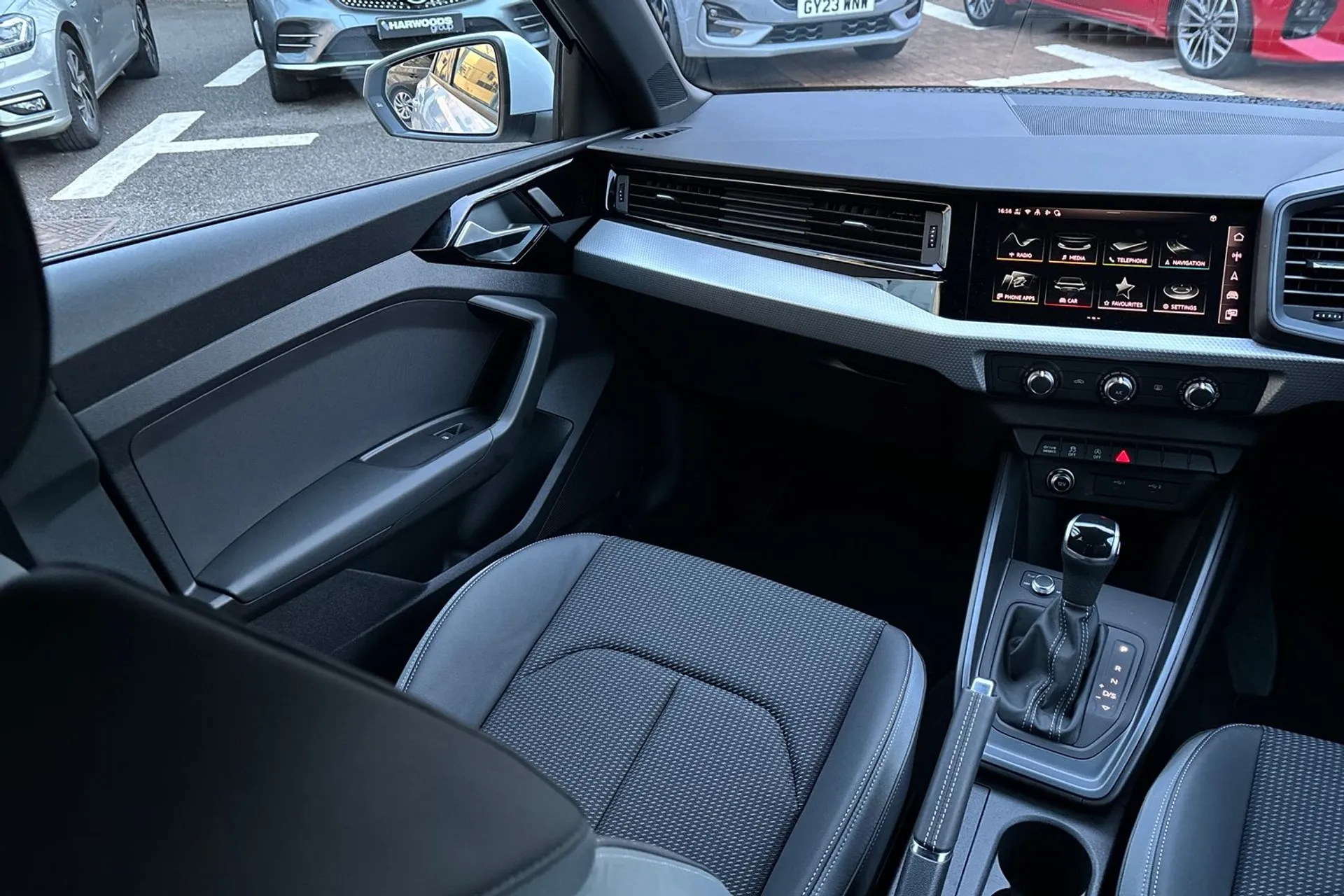 Audi A1 thumbnail image number 31