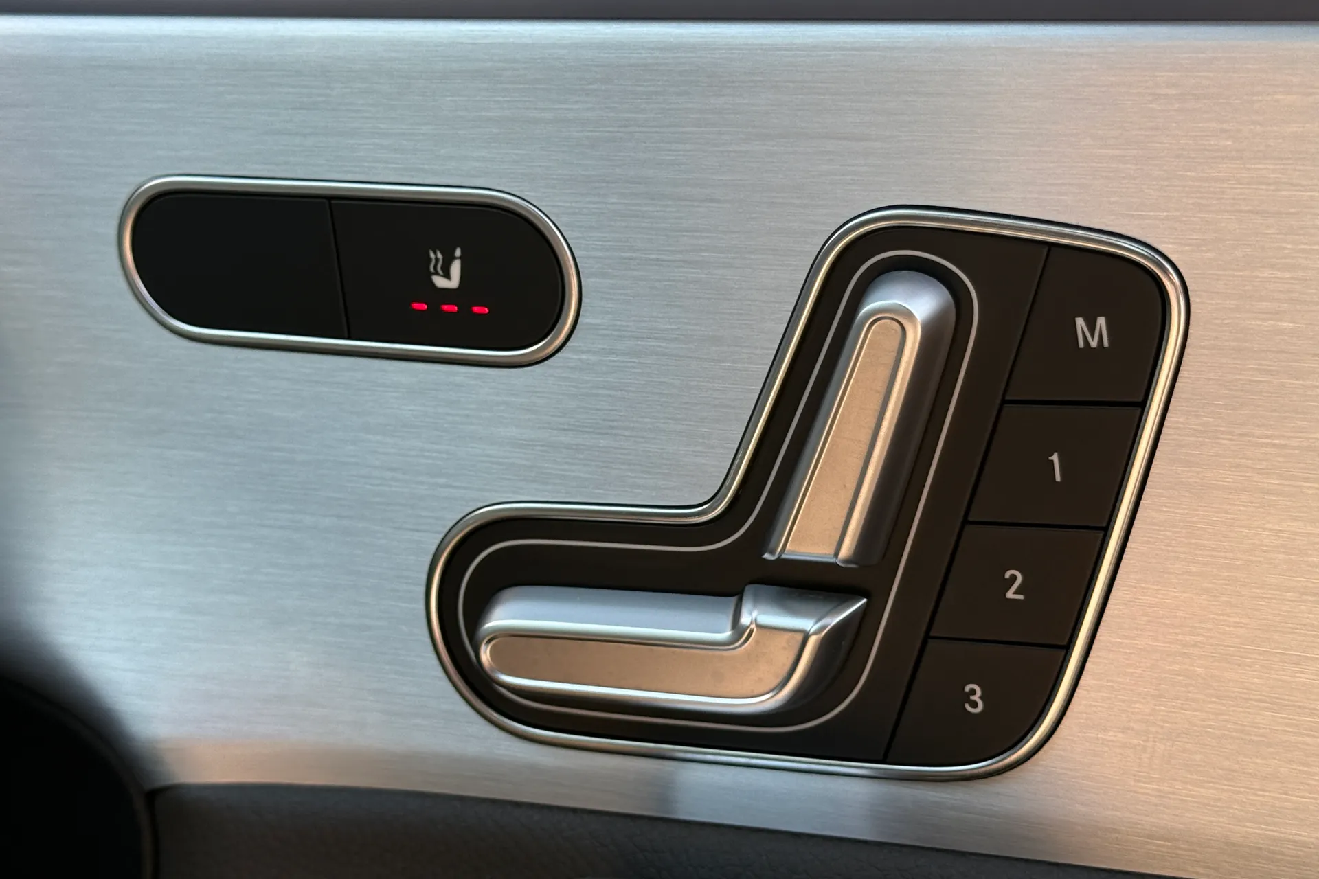 MERCEDES-BENZ A CLASS thumbnail image number 17