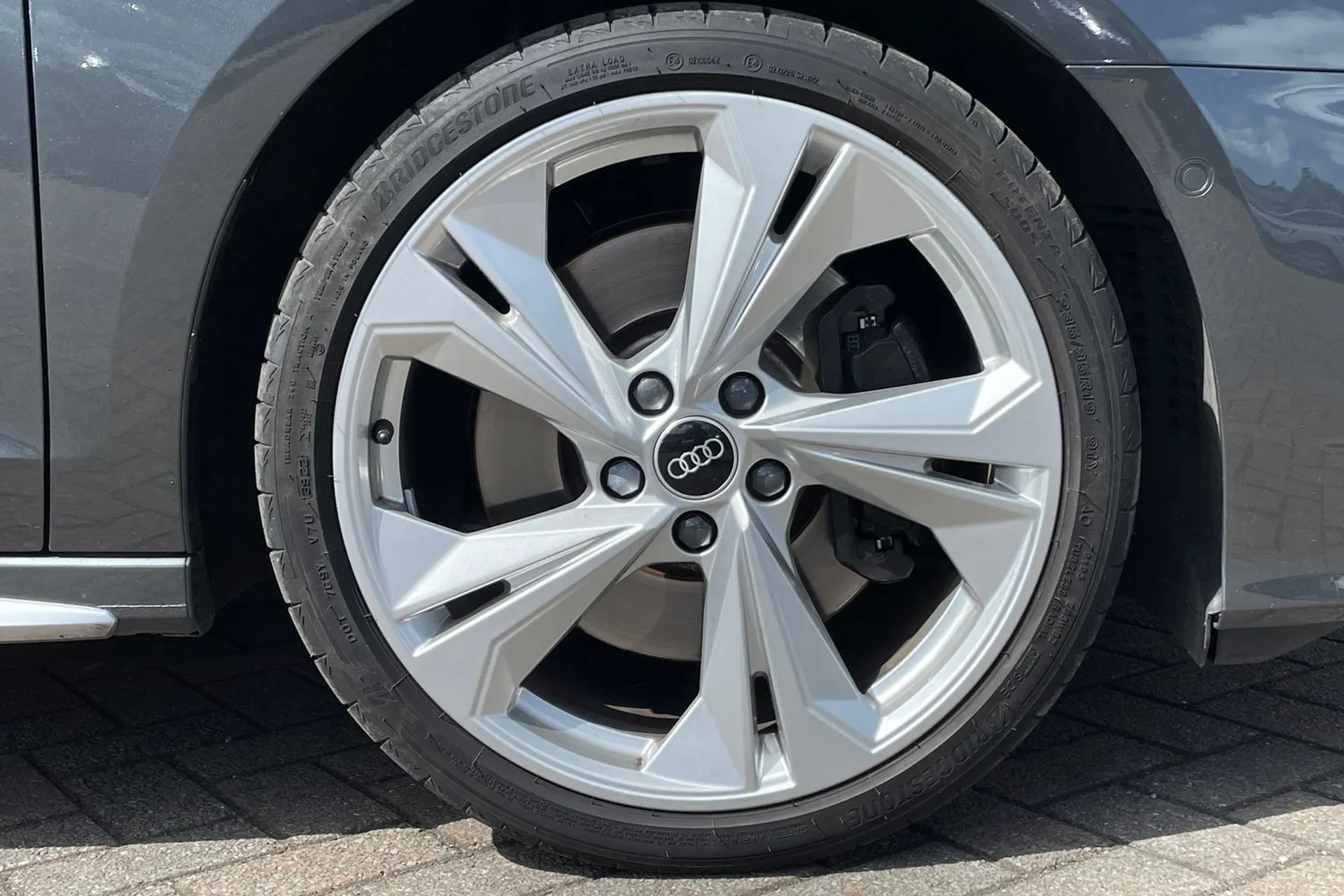 Audi A3 thumbnail image number 8