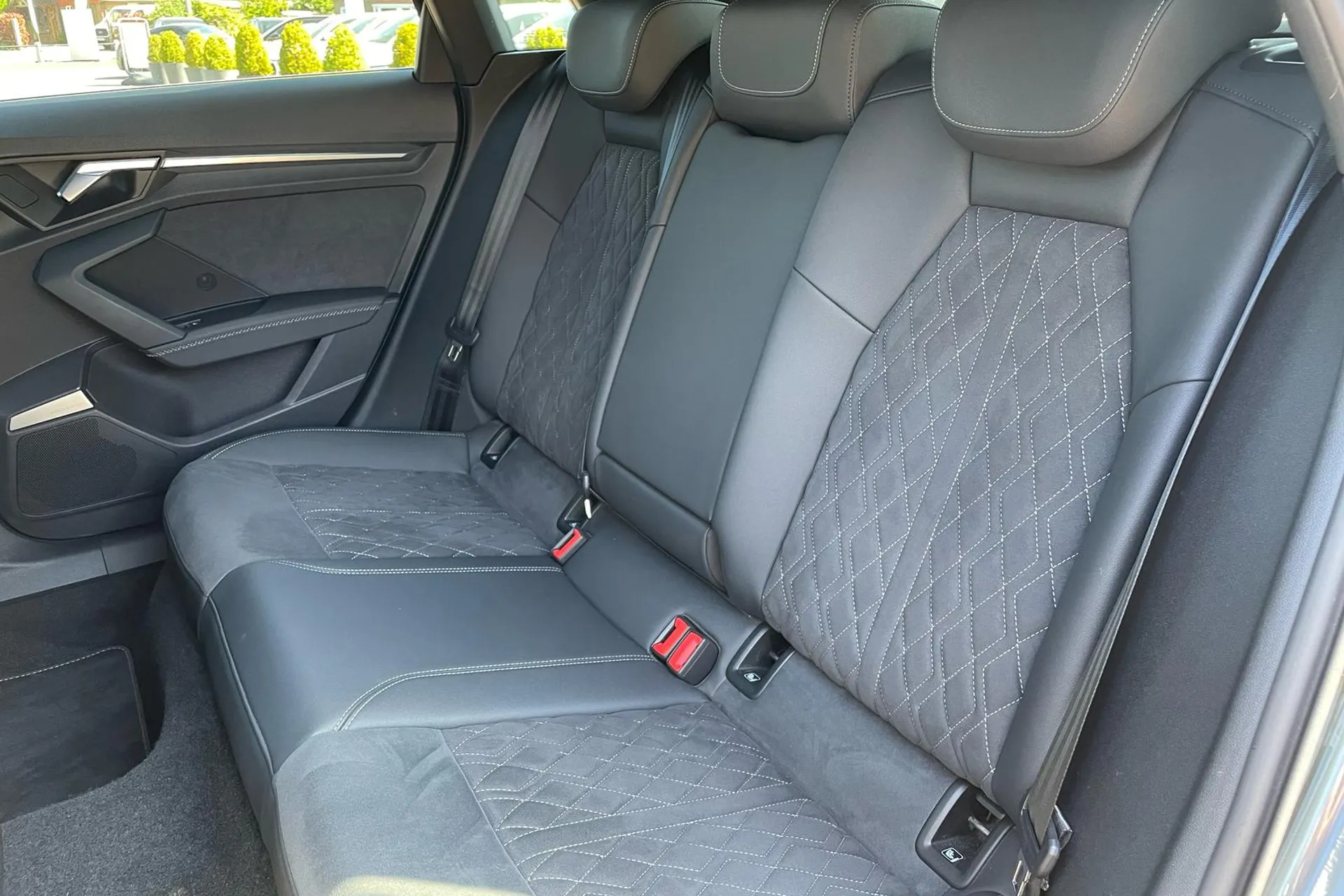 Audi A3 thumbnail image number 39
