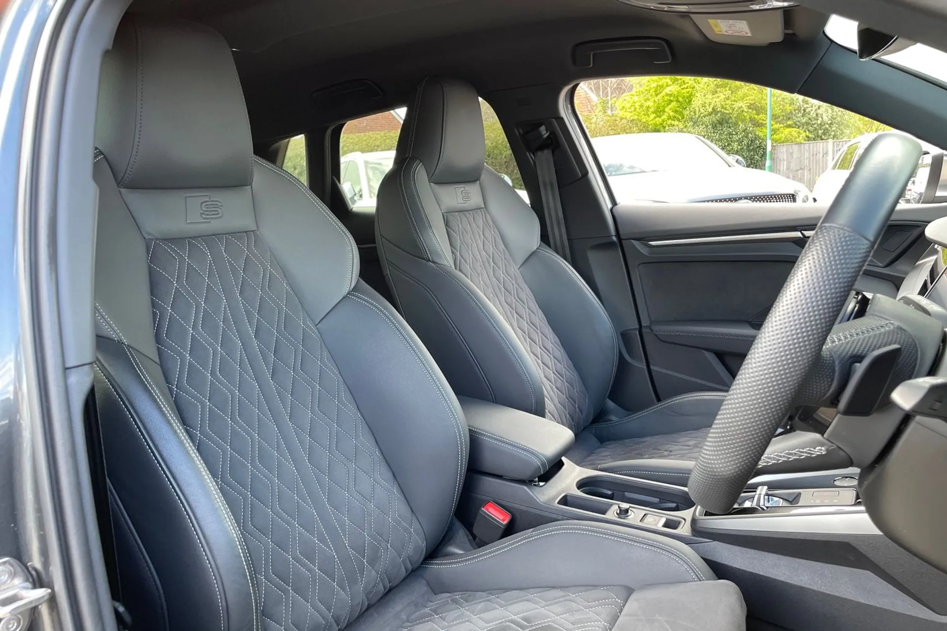 Audi A3 thumbnail image number 35