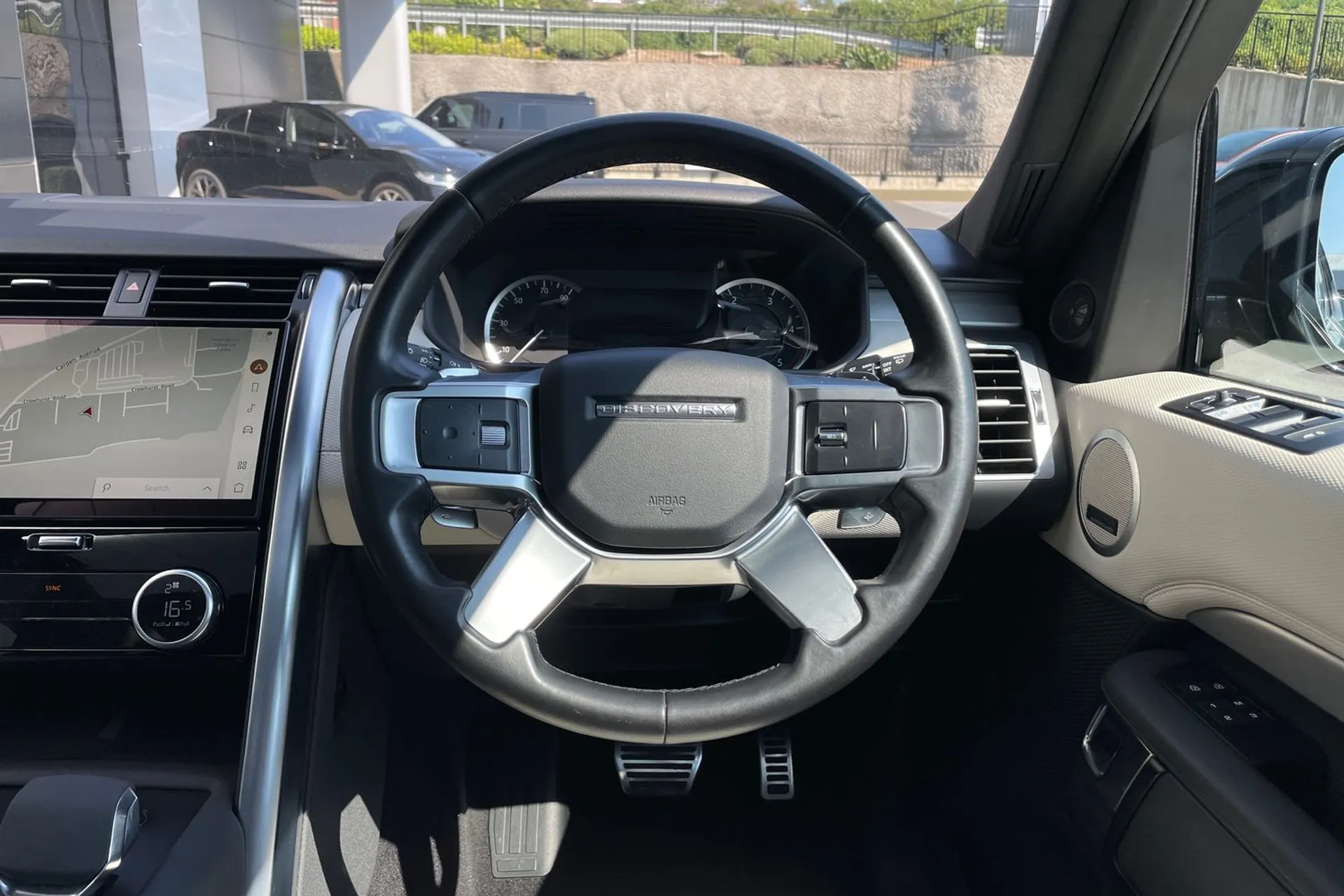 LAND ROVER DISCOVERY thumbnail image number 44