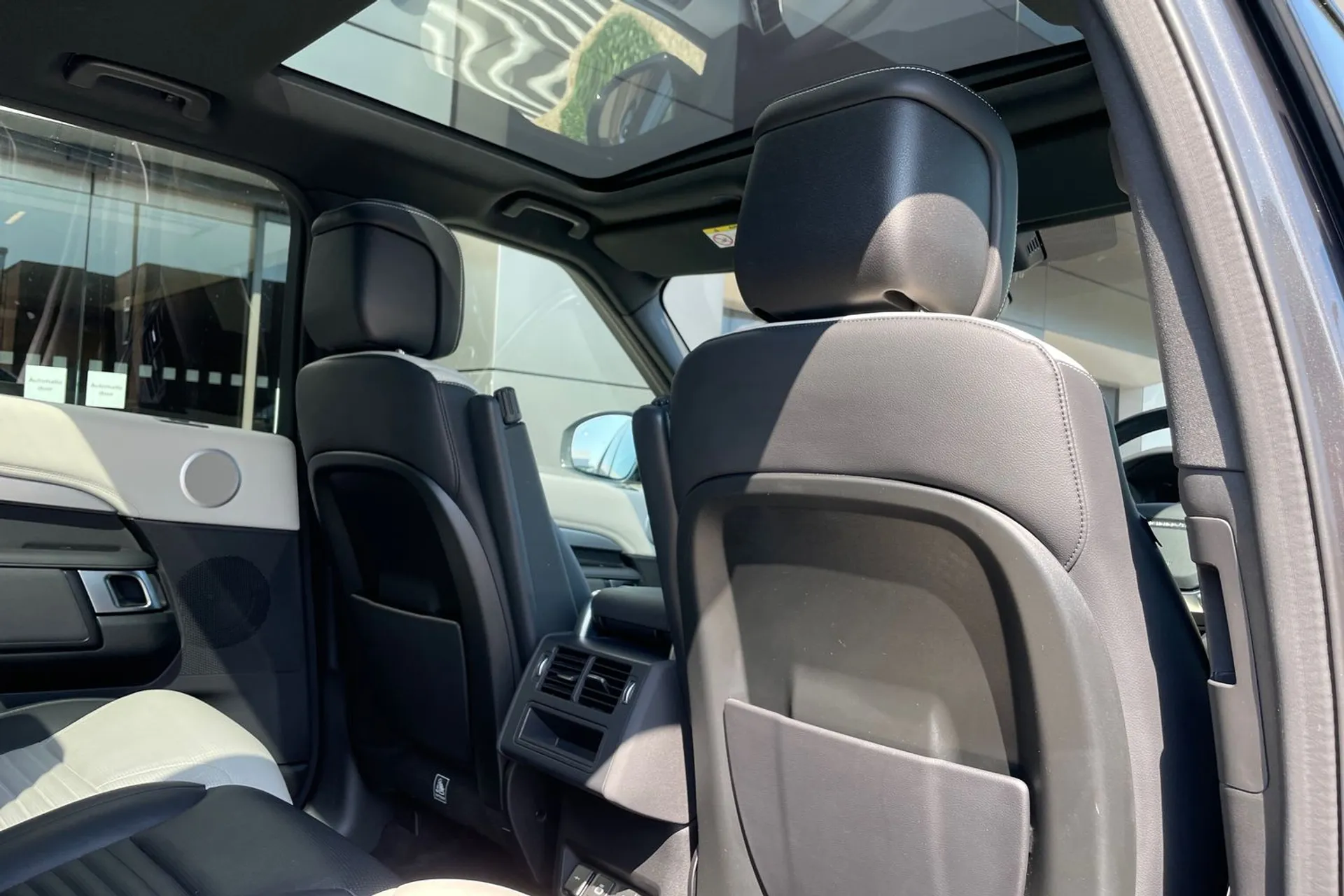LAND ROVER DISCOVERY thumbnail image number 36