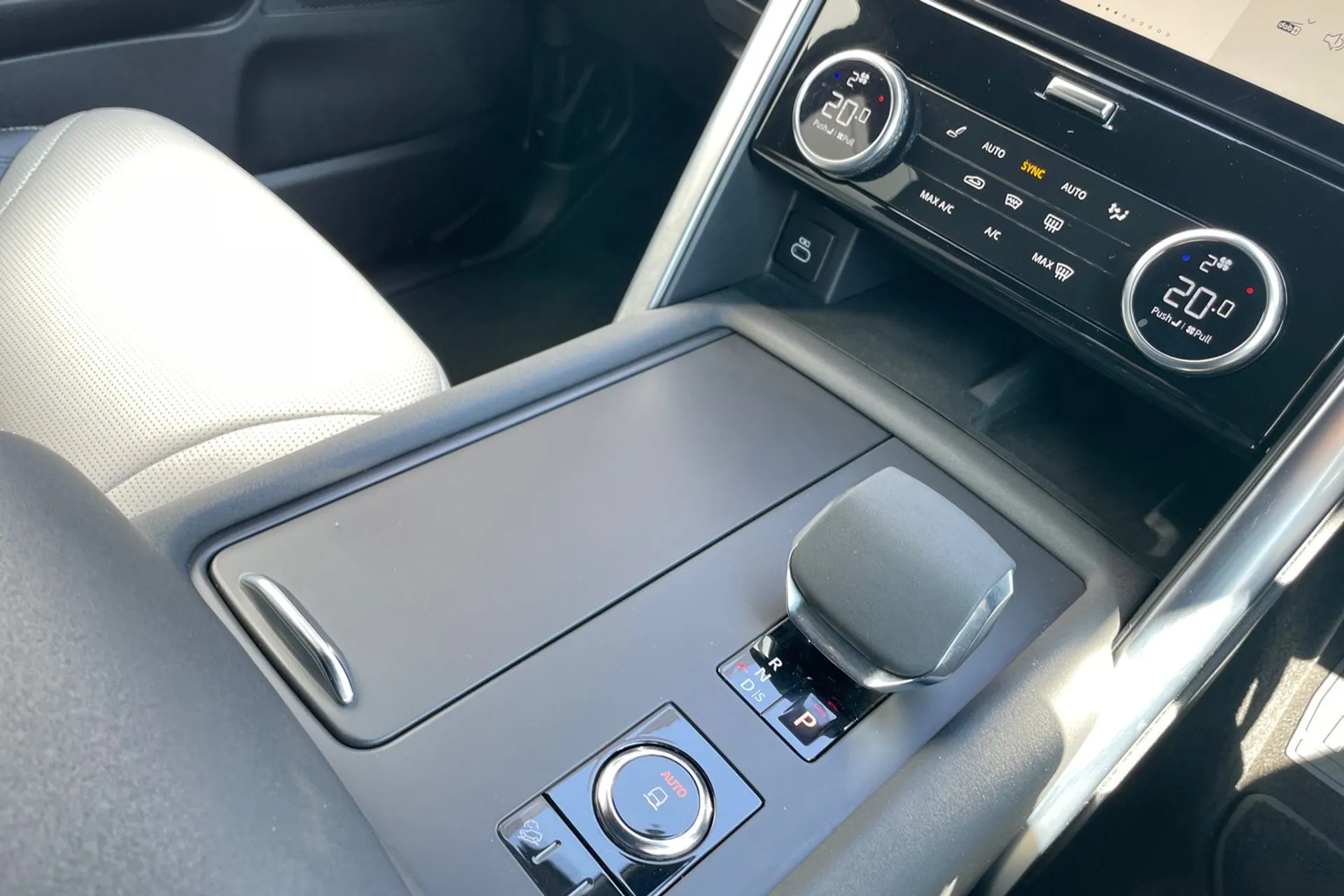 LAND ROVER DISCOVERY thumbnail image number 54