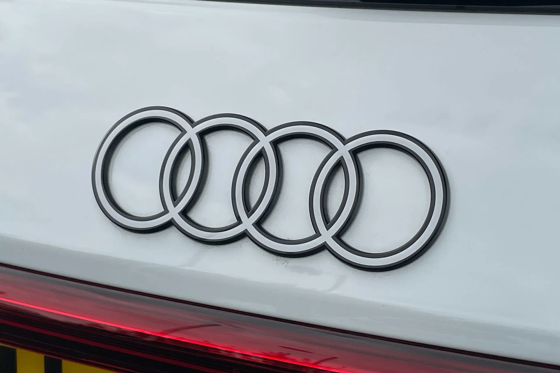 Audi Q6 thumbnail image number 49