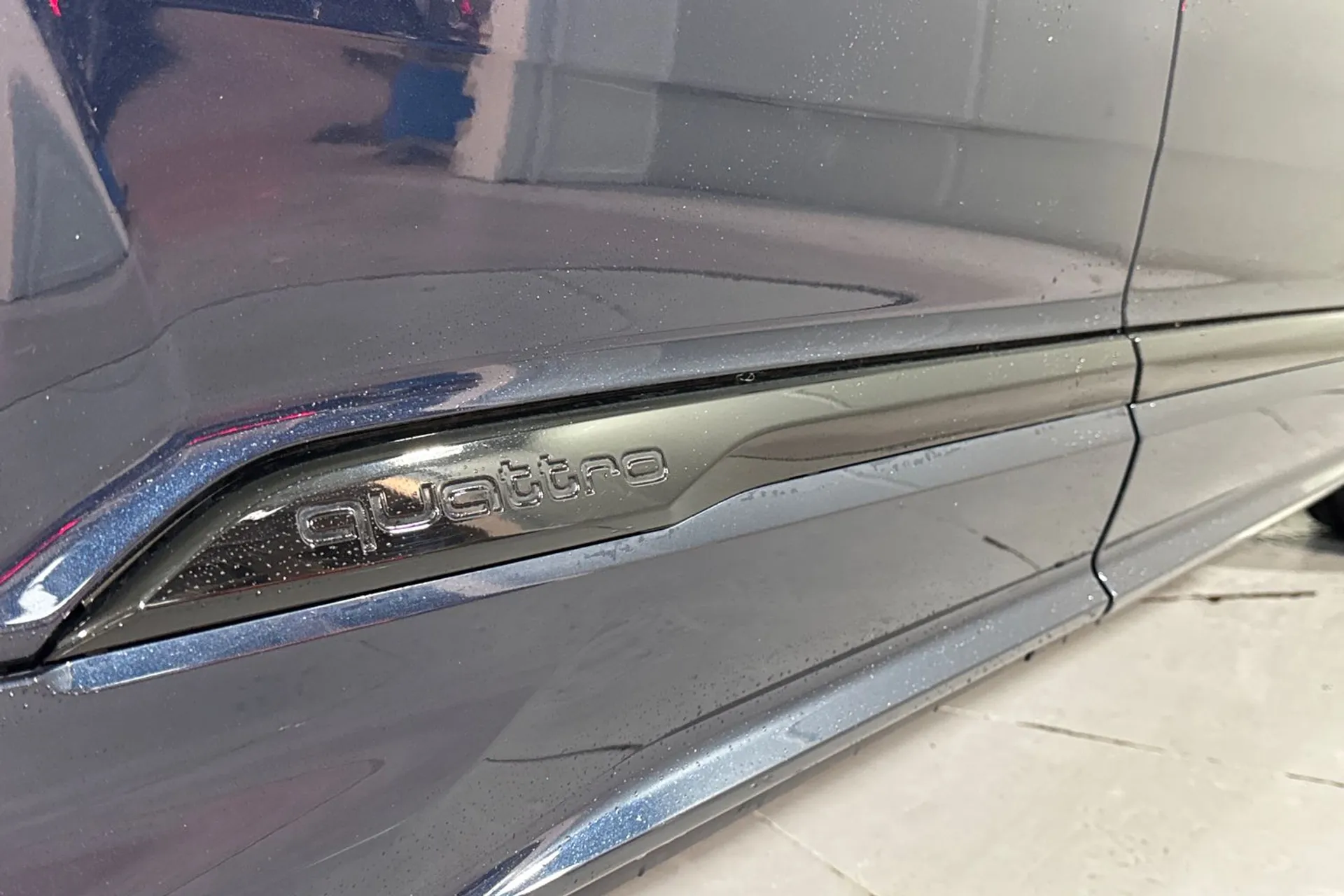 Audi Q7 thumbnail image number 16