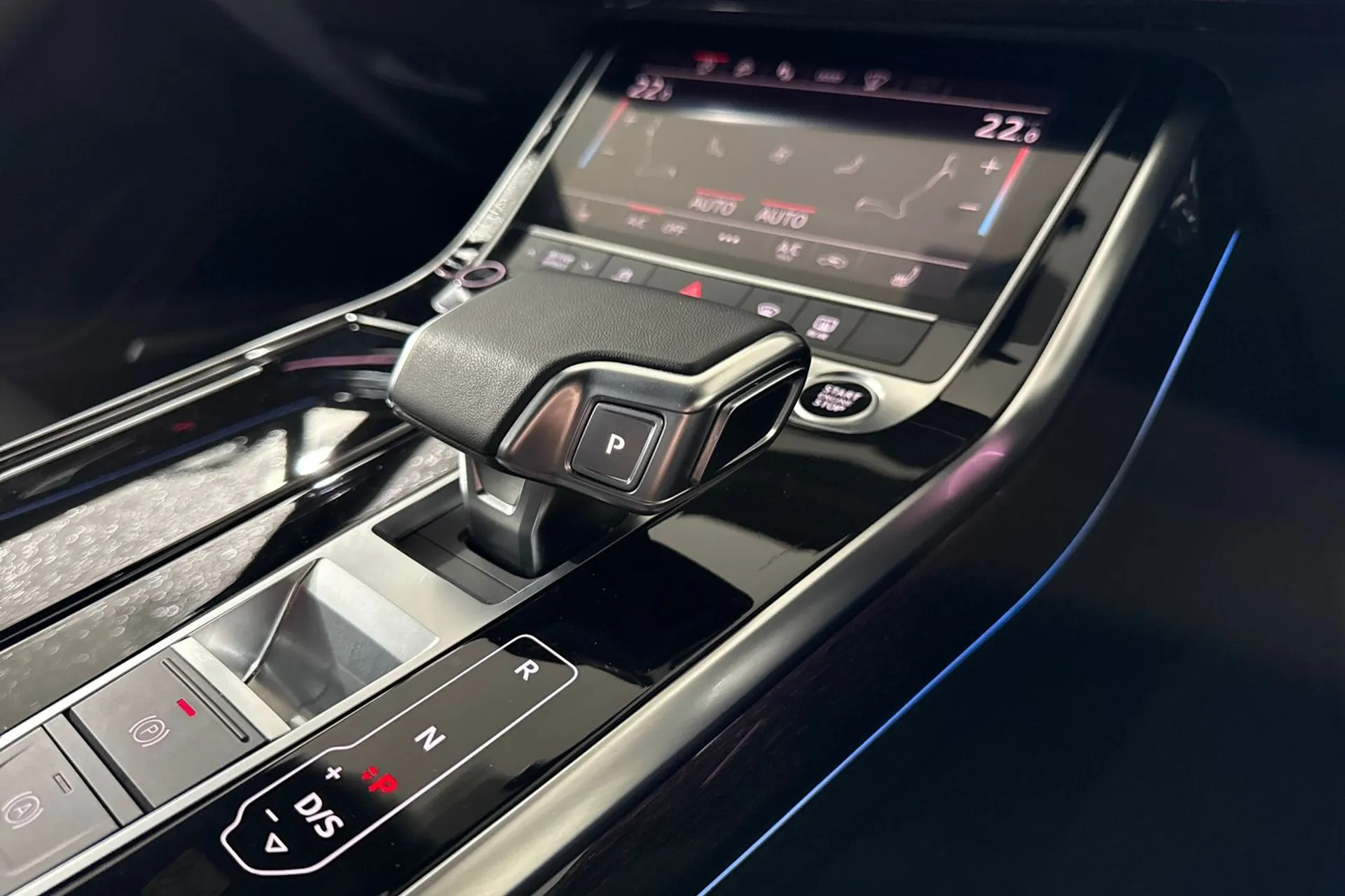 Audi Q7 thumbnail image number 49