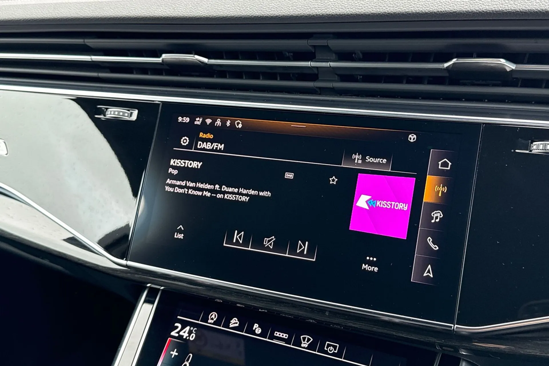 Audi Q7 thumbnail image number 48