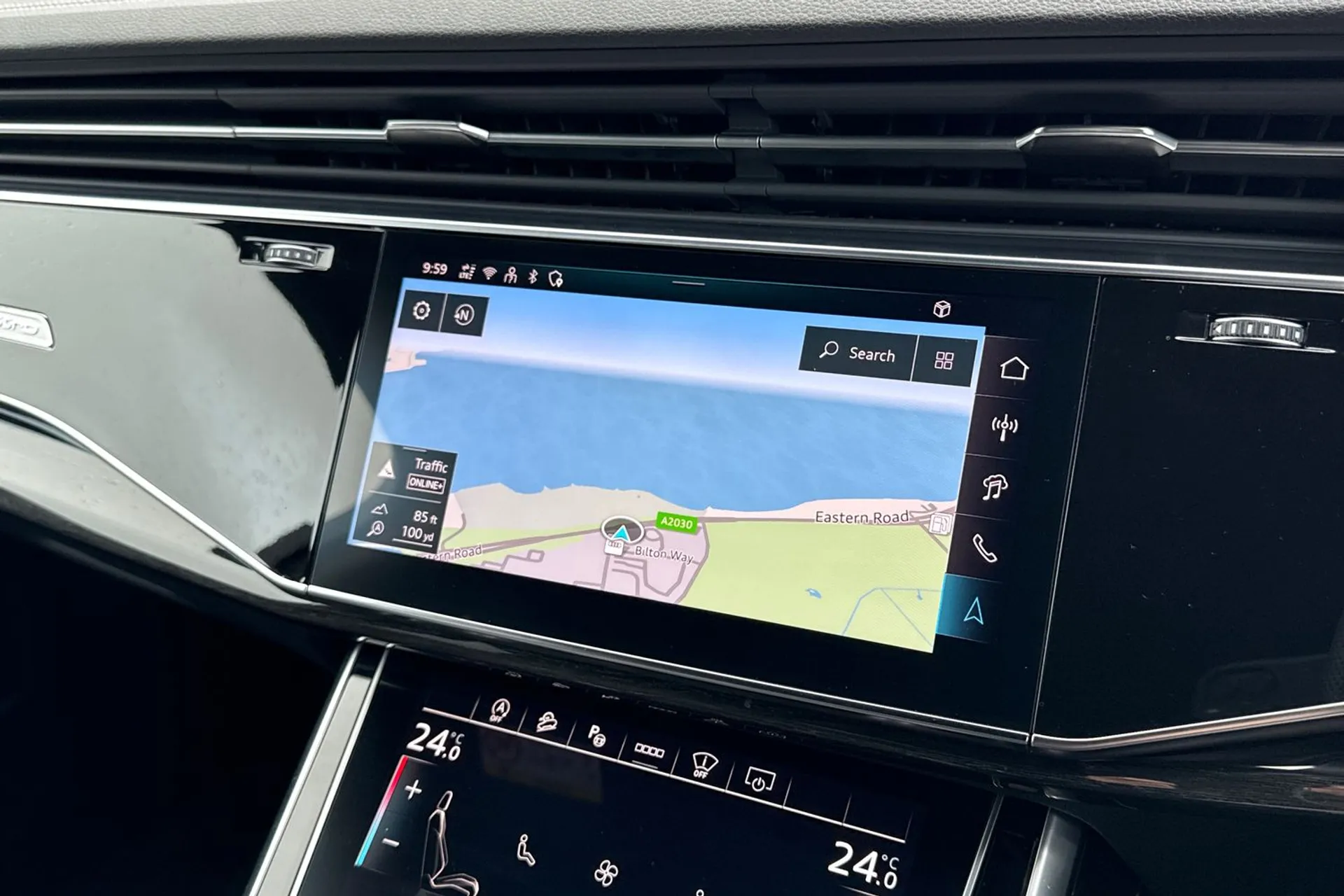 Audi Q7 thumbnail image number 41