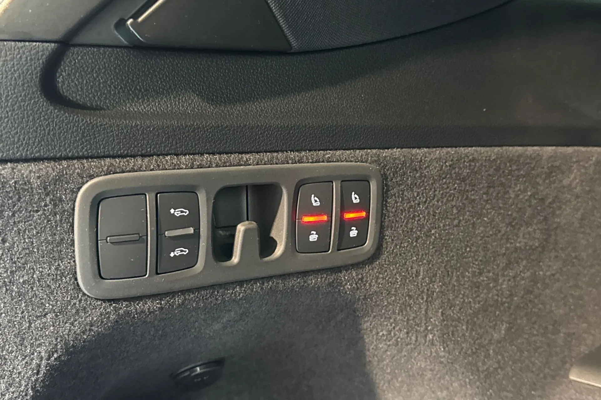 Audi Q7 thumbnail image number 52