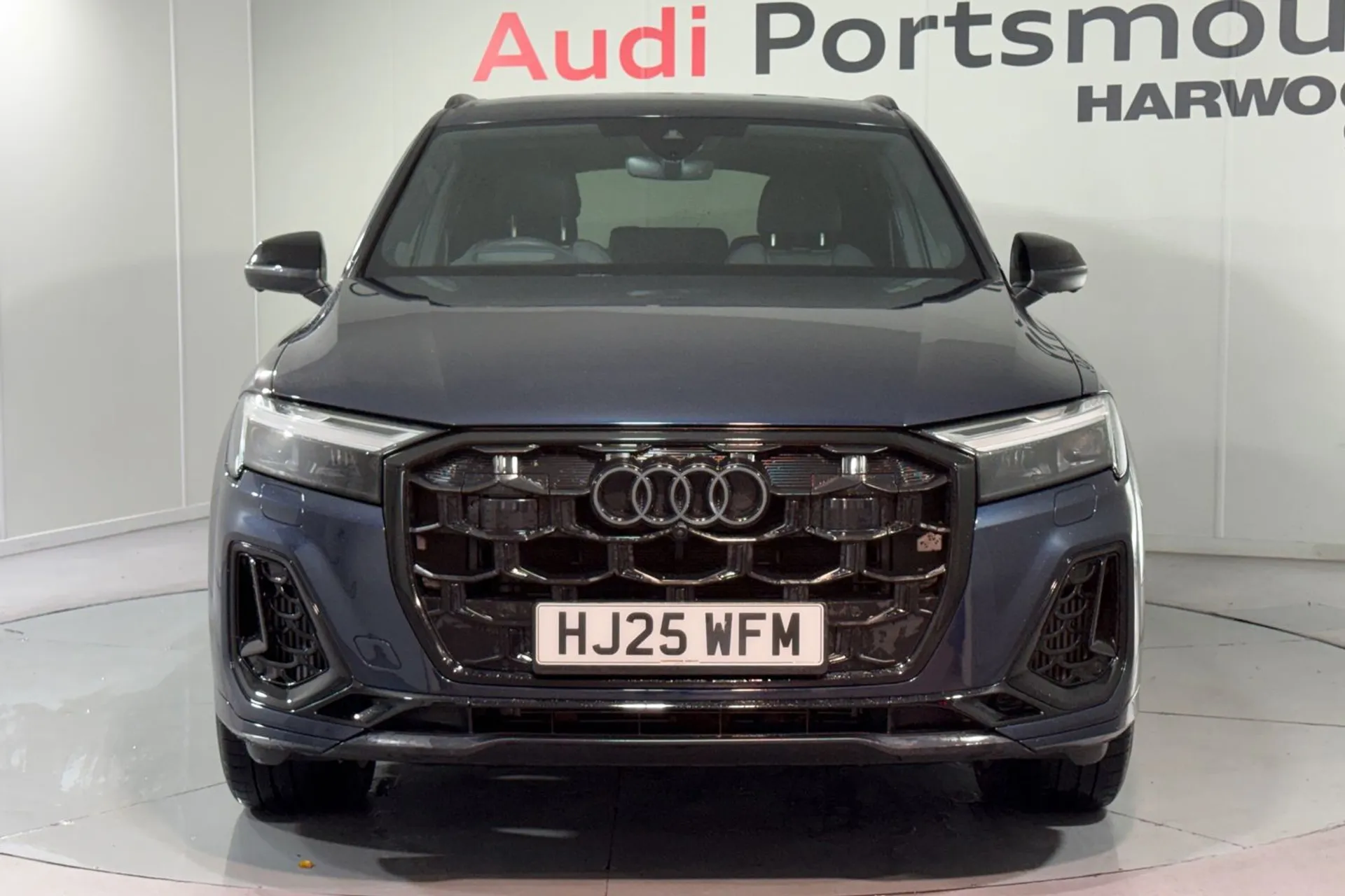 Audi Q7 thumbnail image number 5
