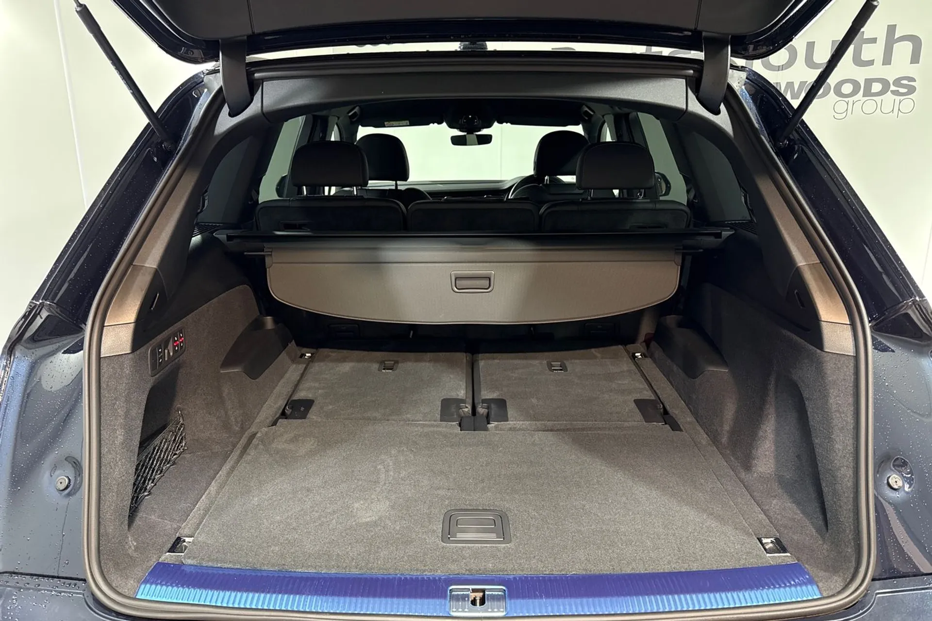 Audi Q7 thumbnail image number 18