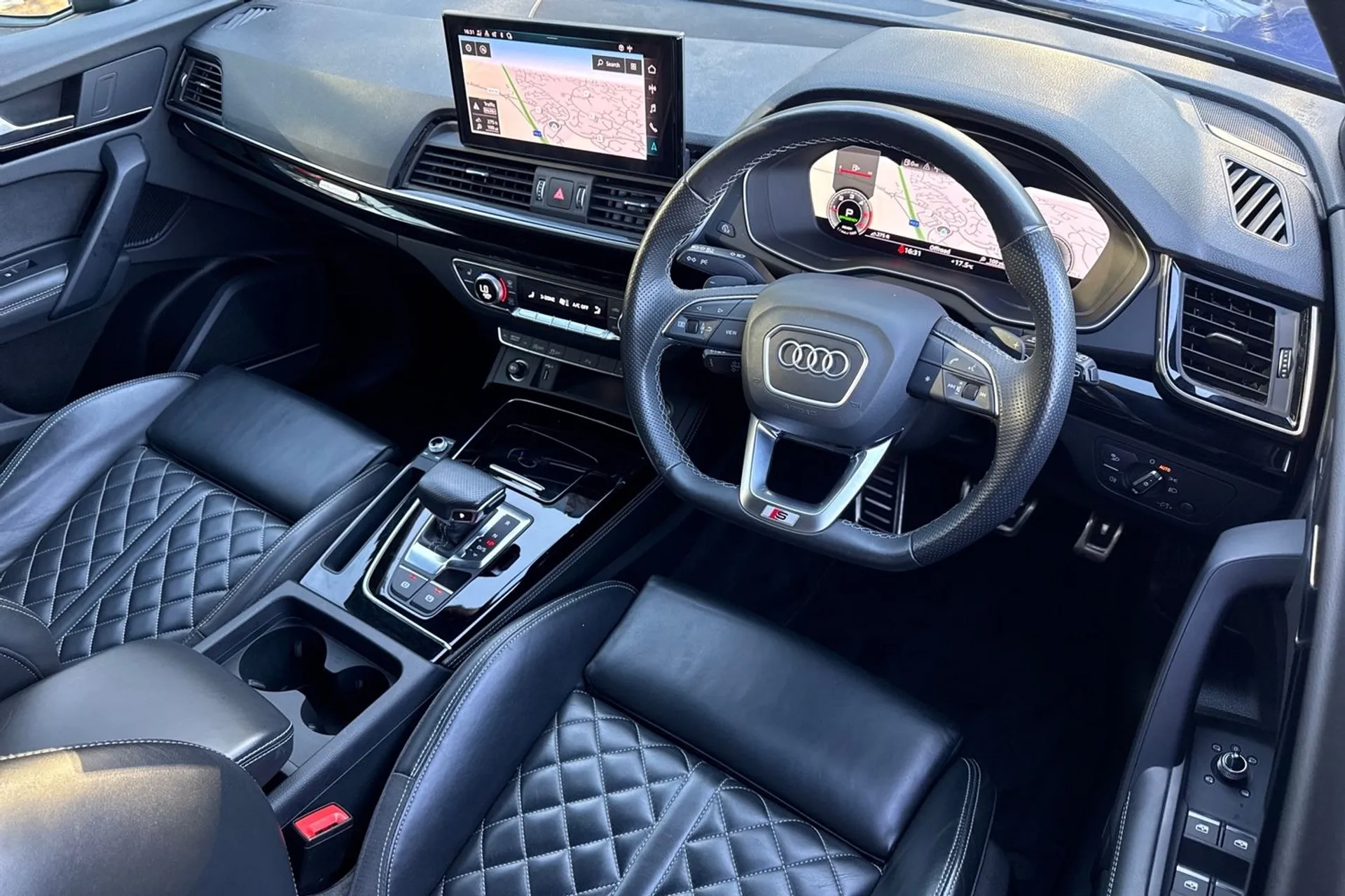 Audi Q5 thumbnail image number 12