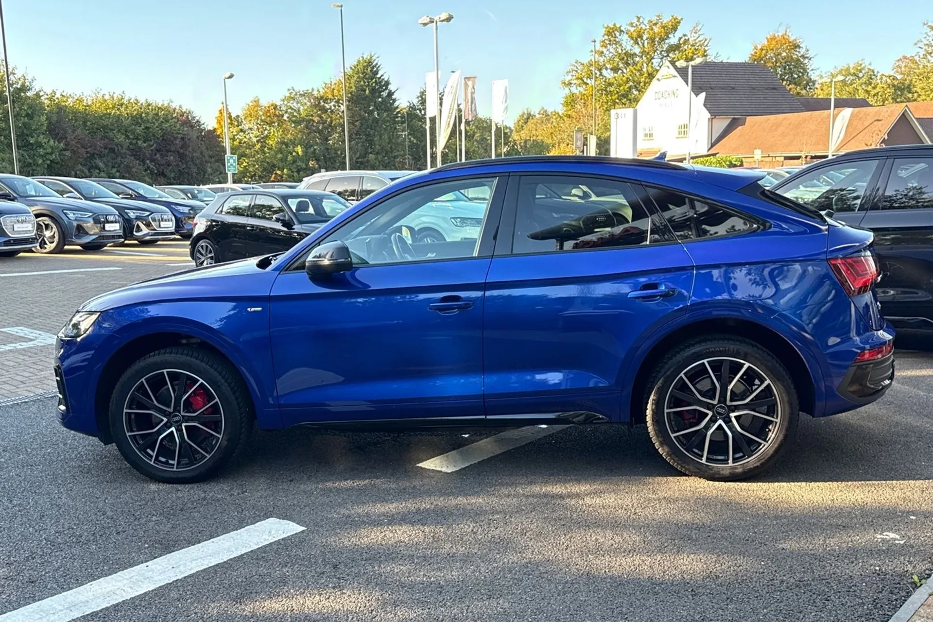 Audi Q5 thumbnail image number 13