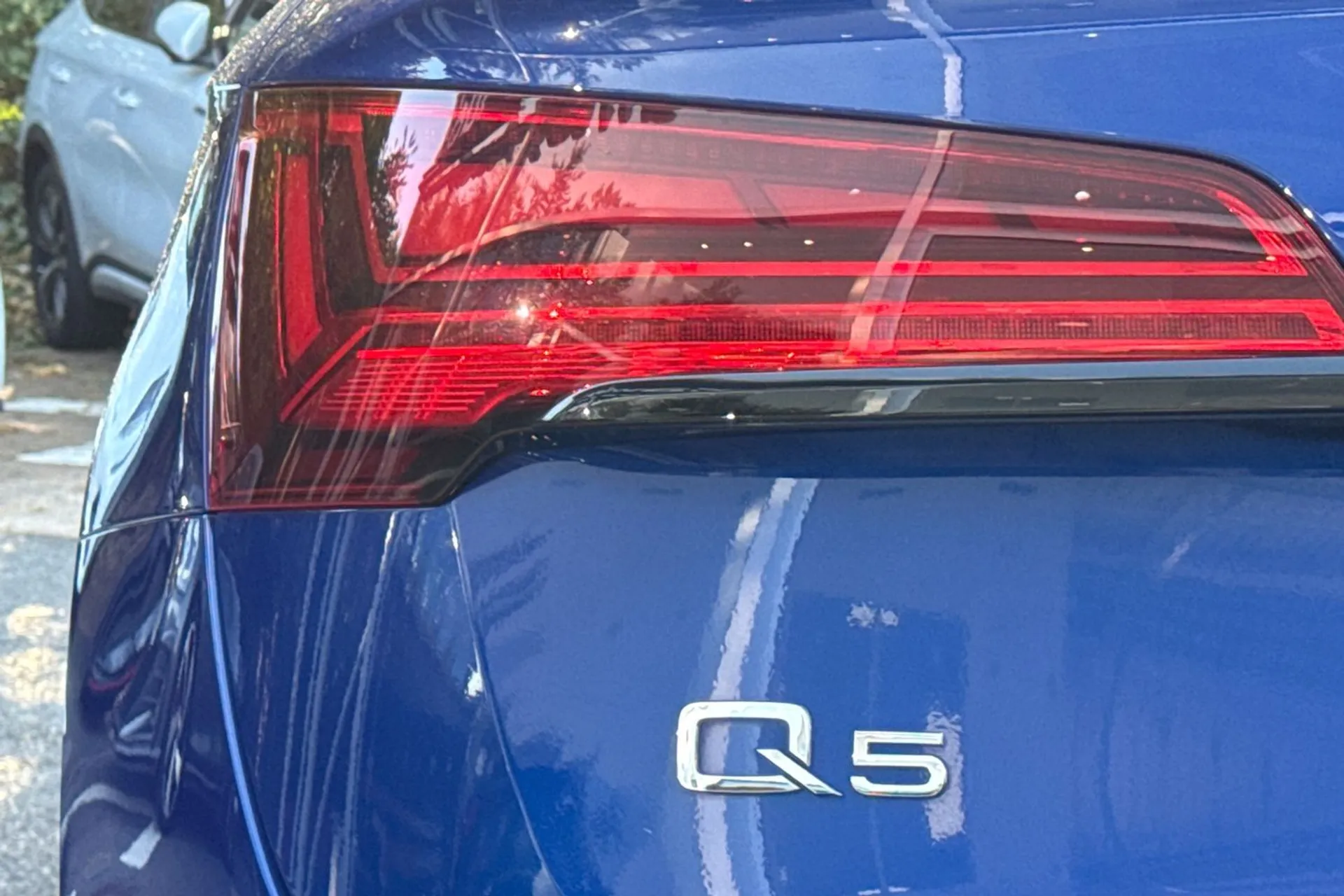 Audi Q5 thumbnail image number 45