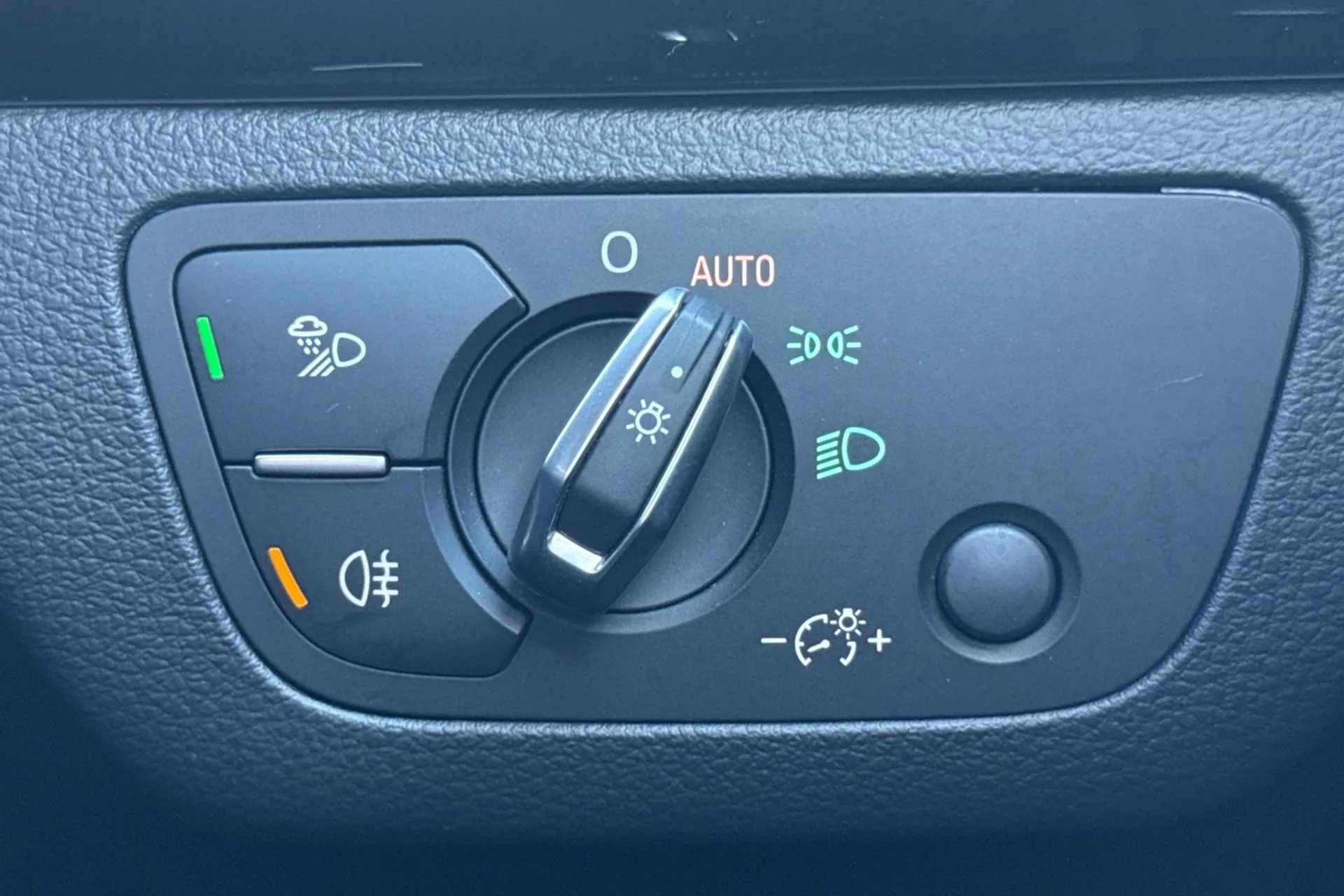 Audi Q5 thumbnail image number 67