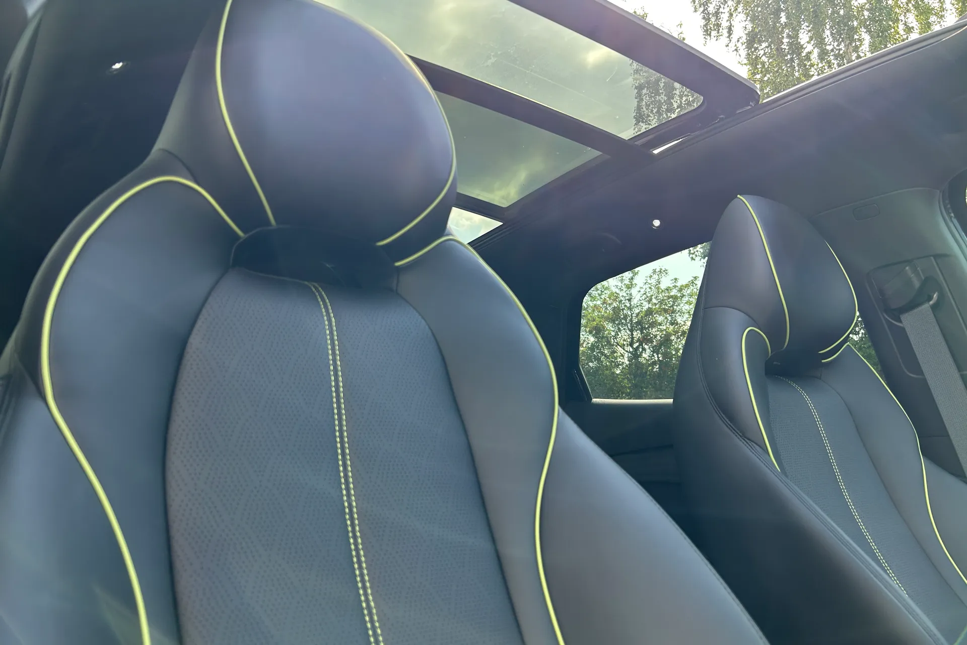 BYD ATTO 3 thumbnail image number 35