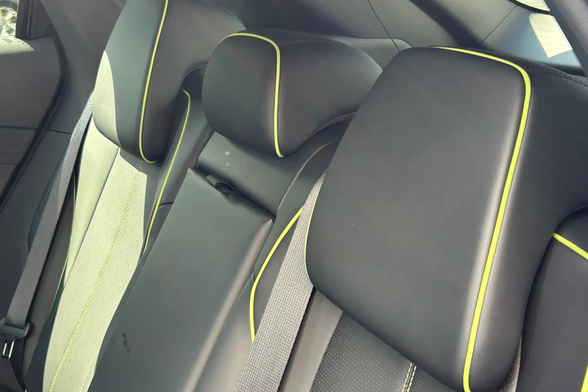 BYD ATTO 3 thumbnail image number 32