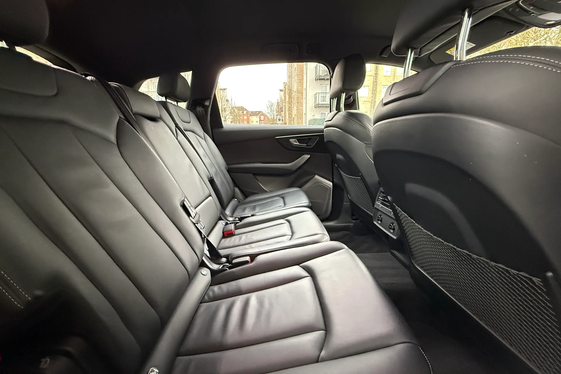 Audi Q7 thumbnail image number 42