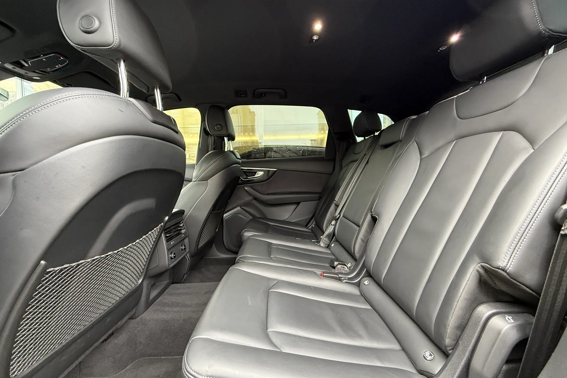 Audi Q7 thumbnail image number 55