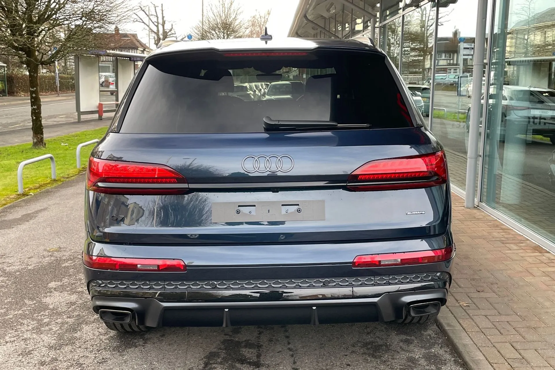 Audi Q7 thumbnail image number 7