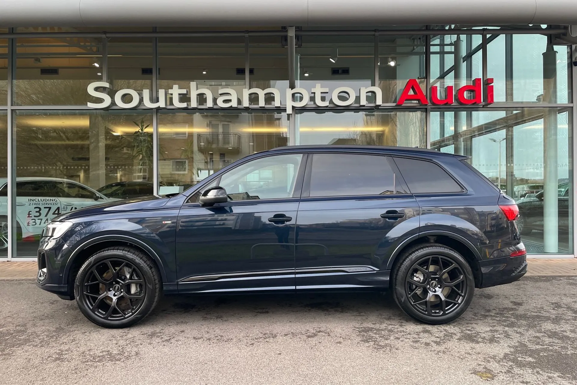 Audi Q7 thumbnail image number 9