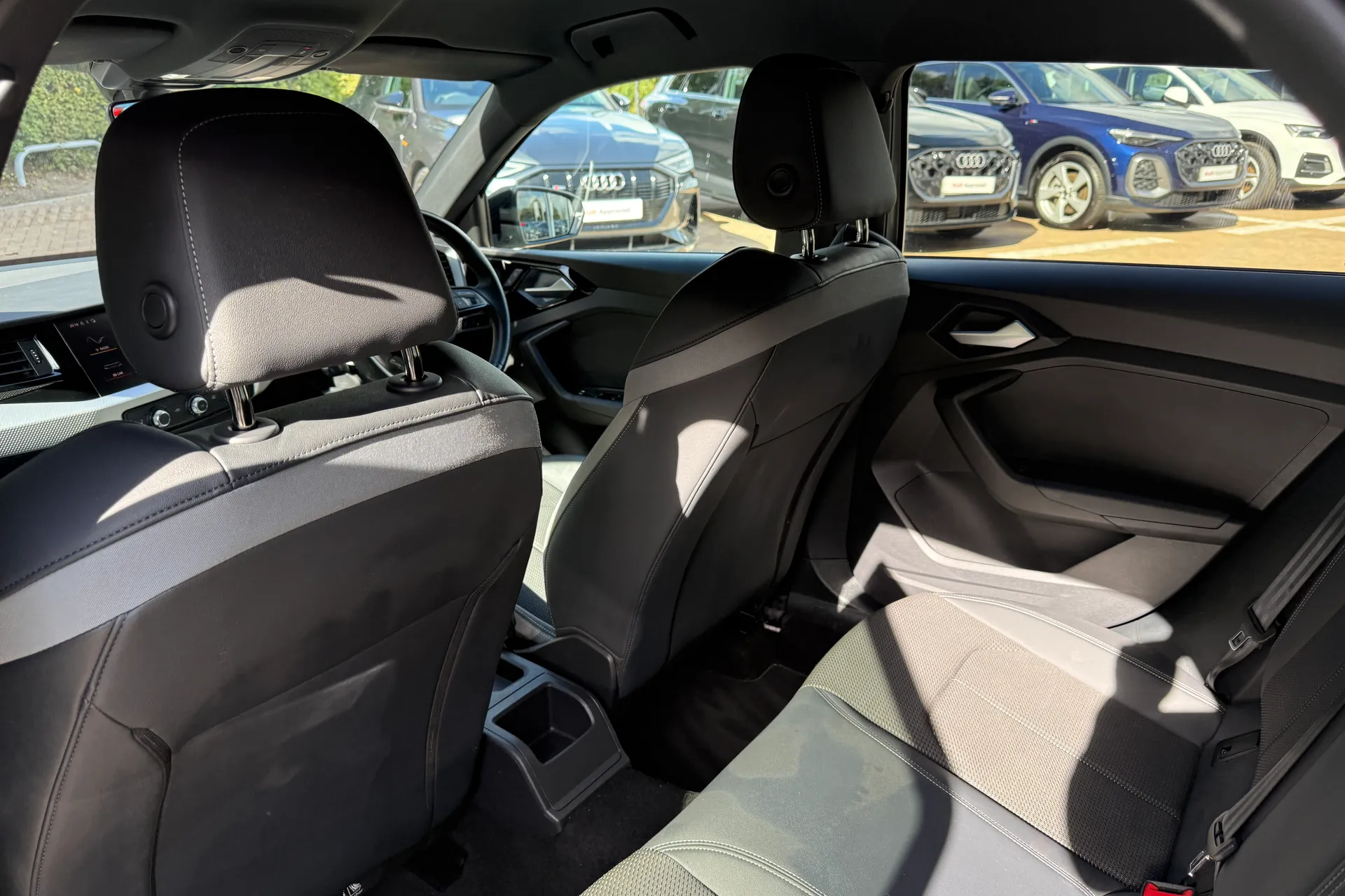 Audi A1 thumbnail image number 43