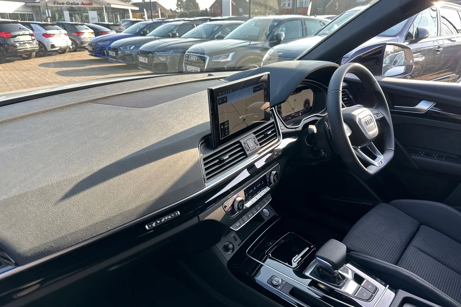 Audi Q5 thumbnail image number 35