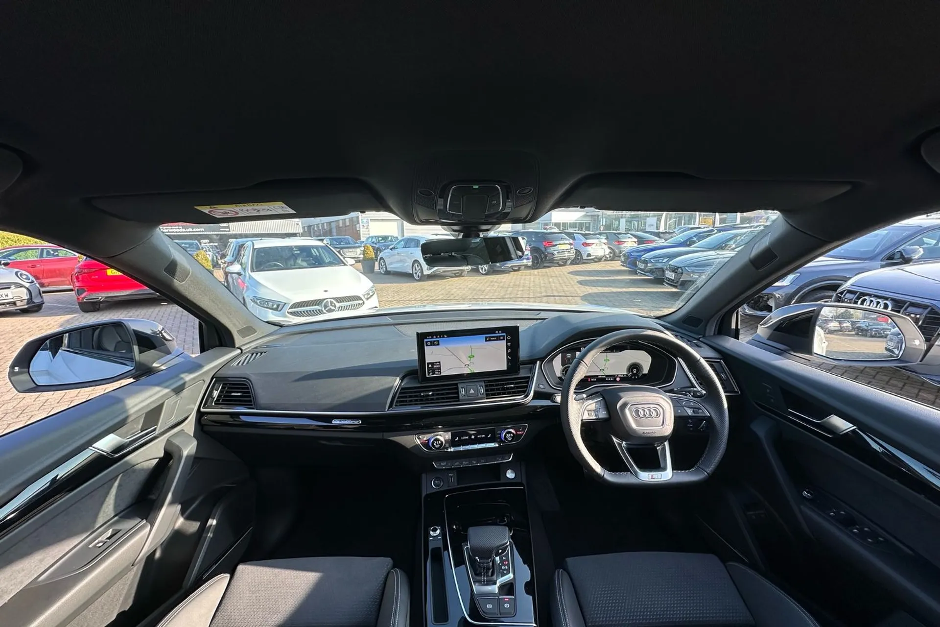 Audi Q5 thumbnail image number 3