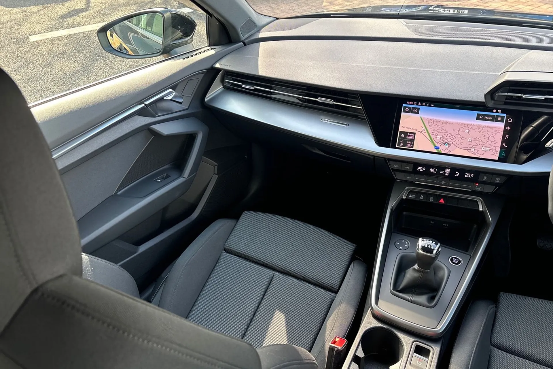 Audi A3 thumbnail image number 32