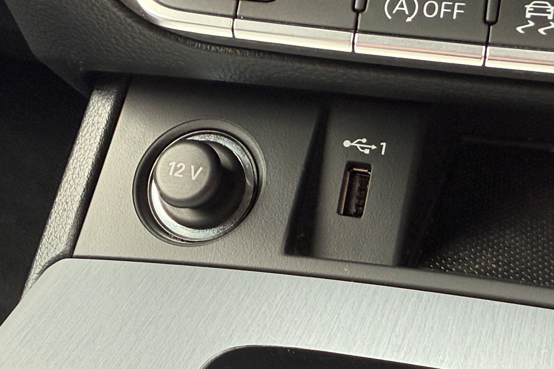 Audi Q5 thumbnail image number 47